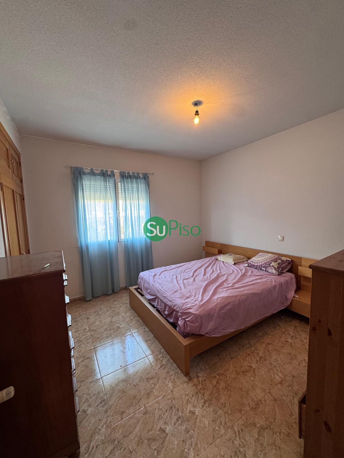 For sale of chalet in Yeles