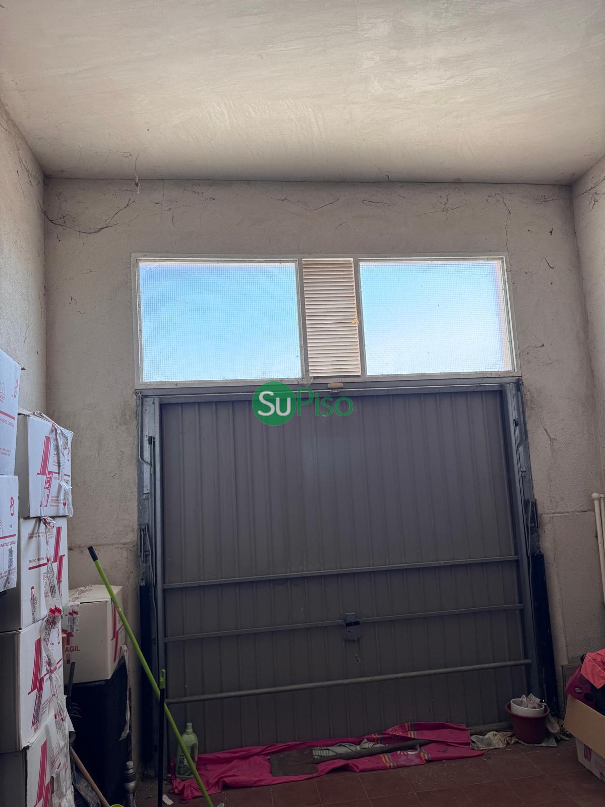 For sale of chalet in Yeles