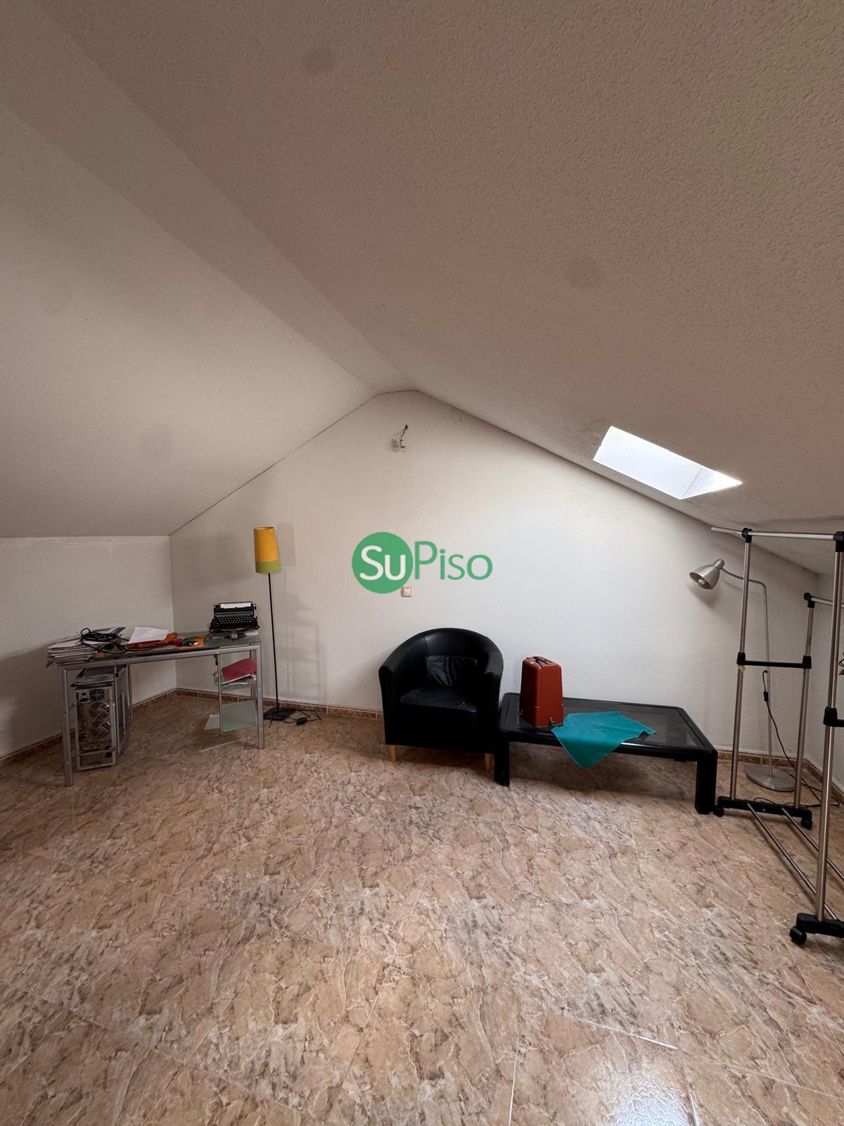 For sale of chalet in Yeles