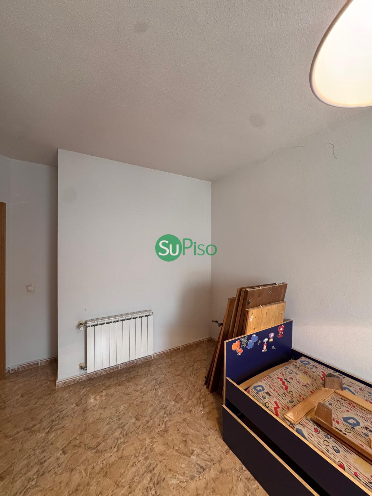 For sale of chalet in Yeles