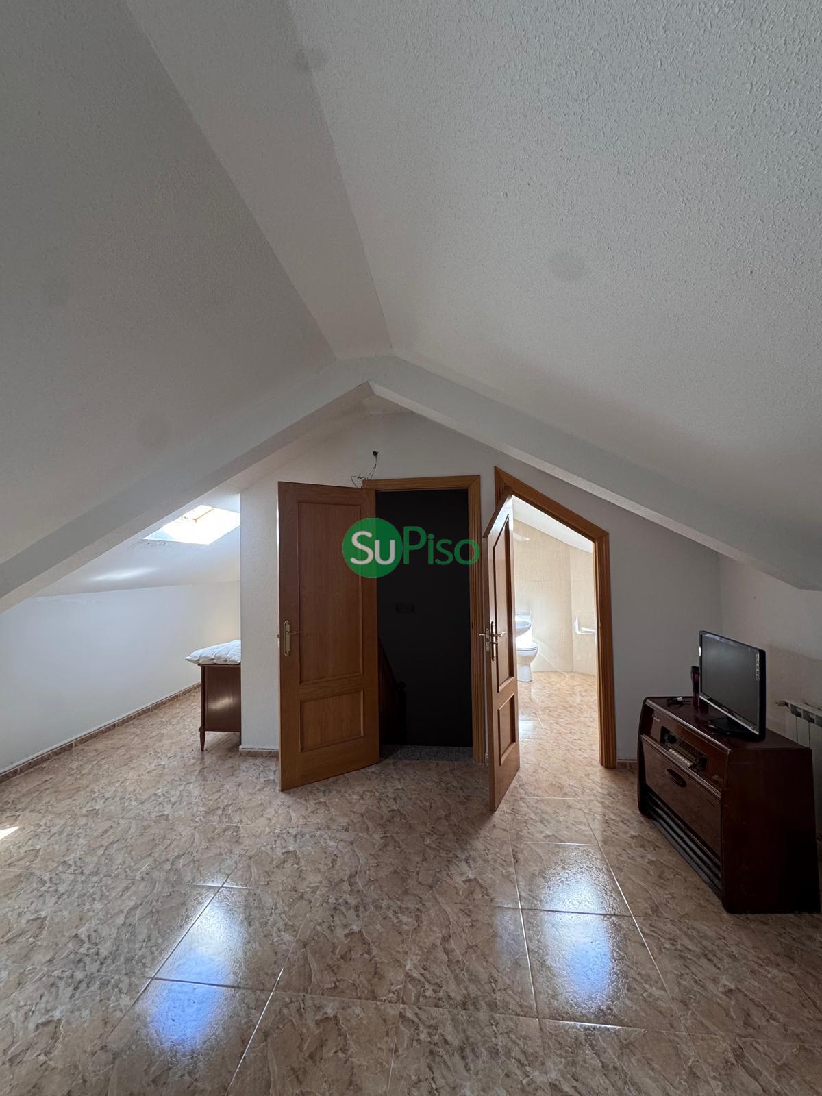 For sale of chalet in Yeles