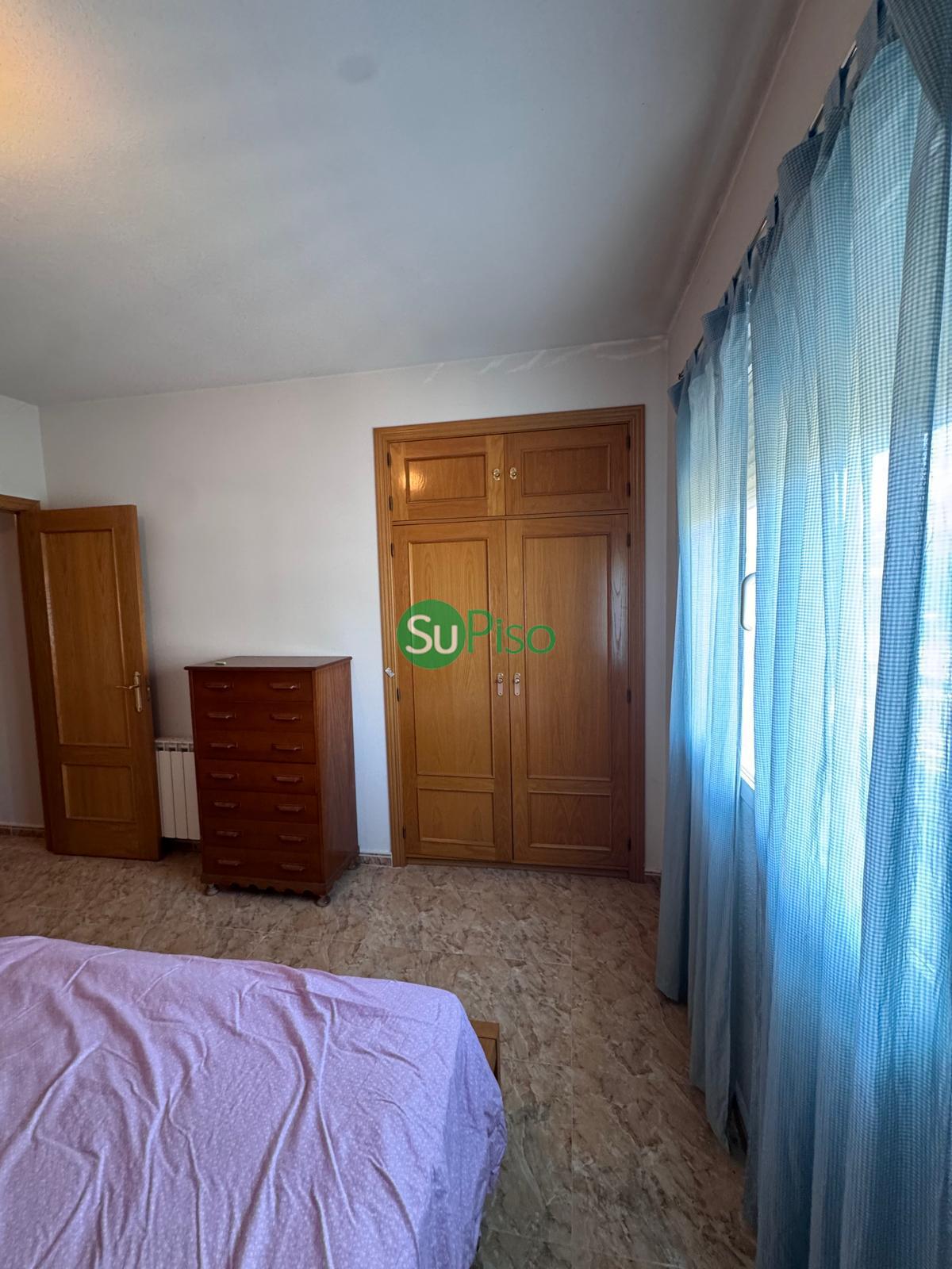 For sale of chalet in Yeles