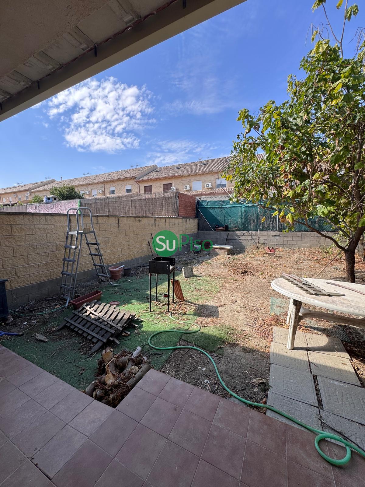 For sale of chalet in Yeles