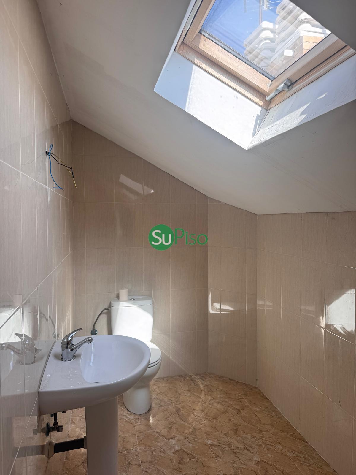 For sale of chalet in Yeles