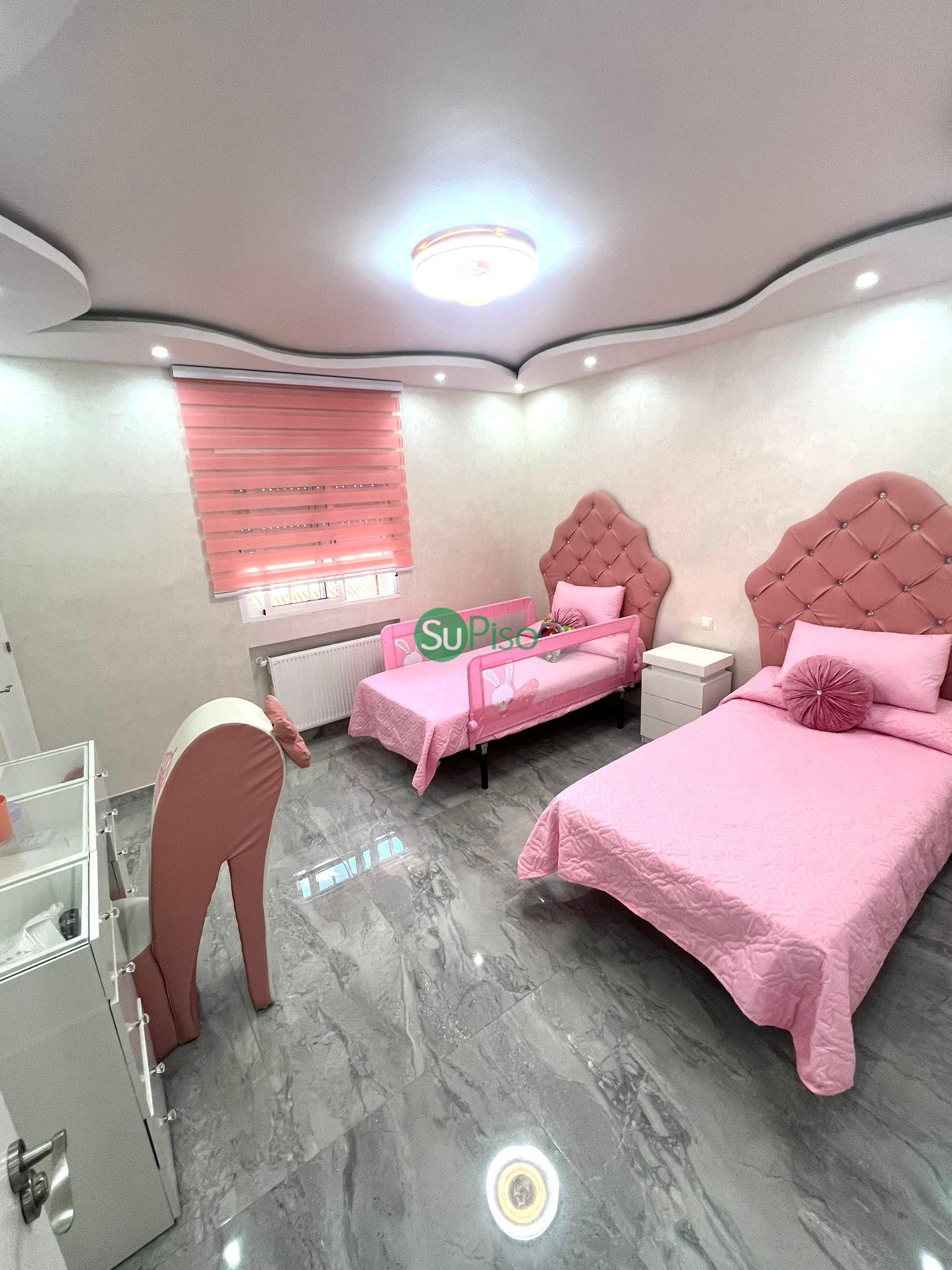 Venta de chalet en Yeles