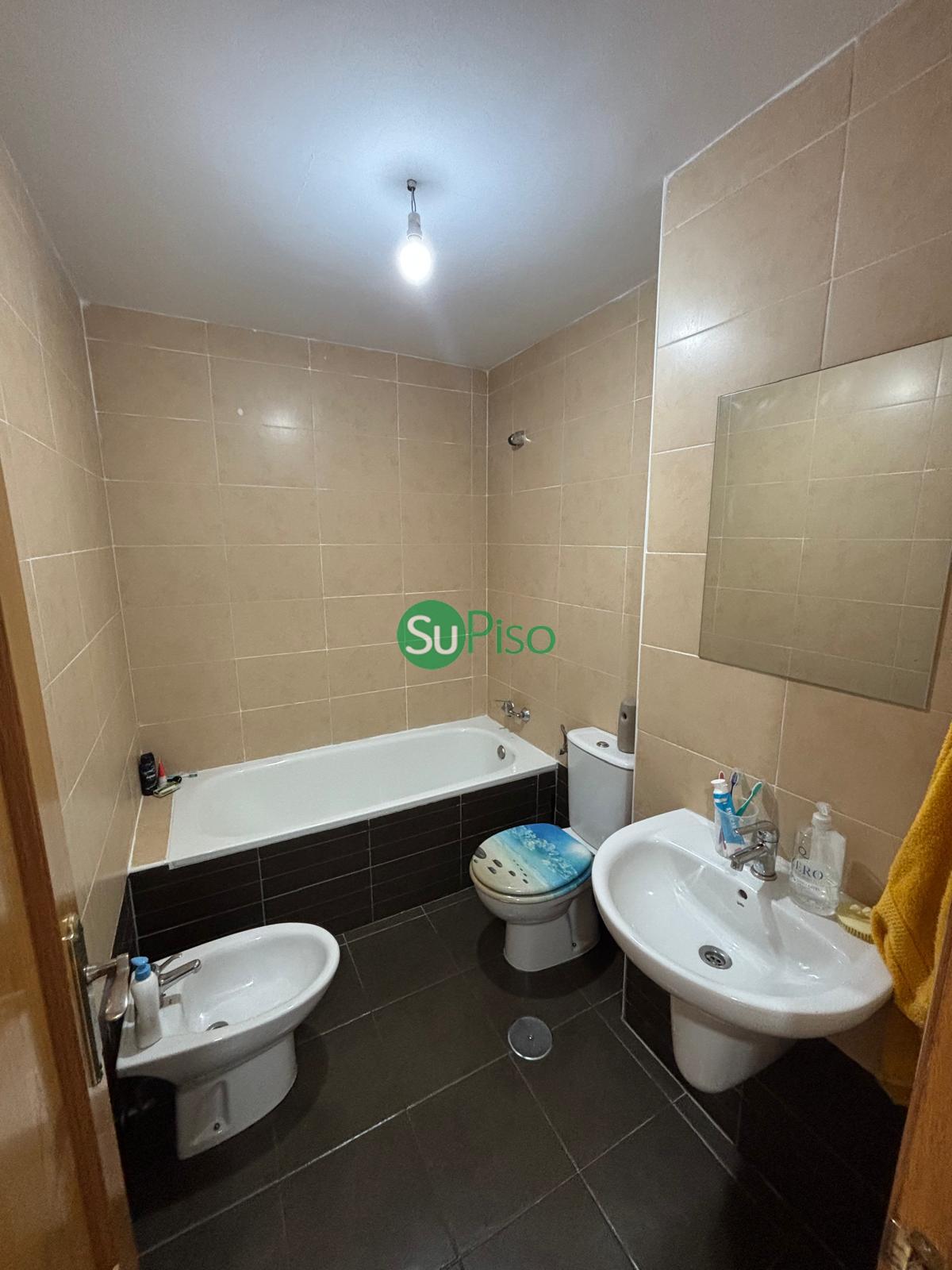 Venta de piso en Lominchar