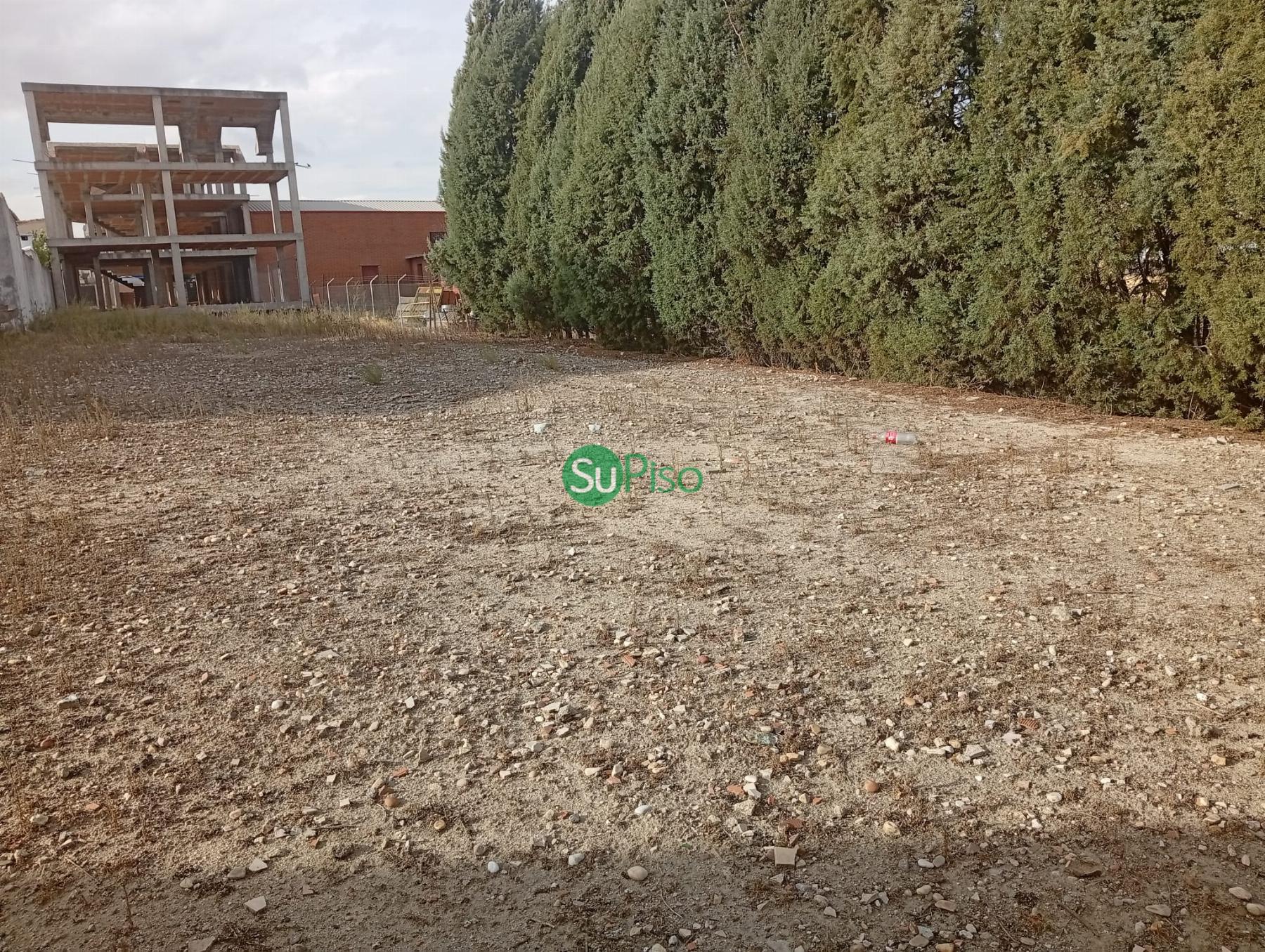 Venta de terreno en Yeles