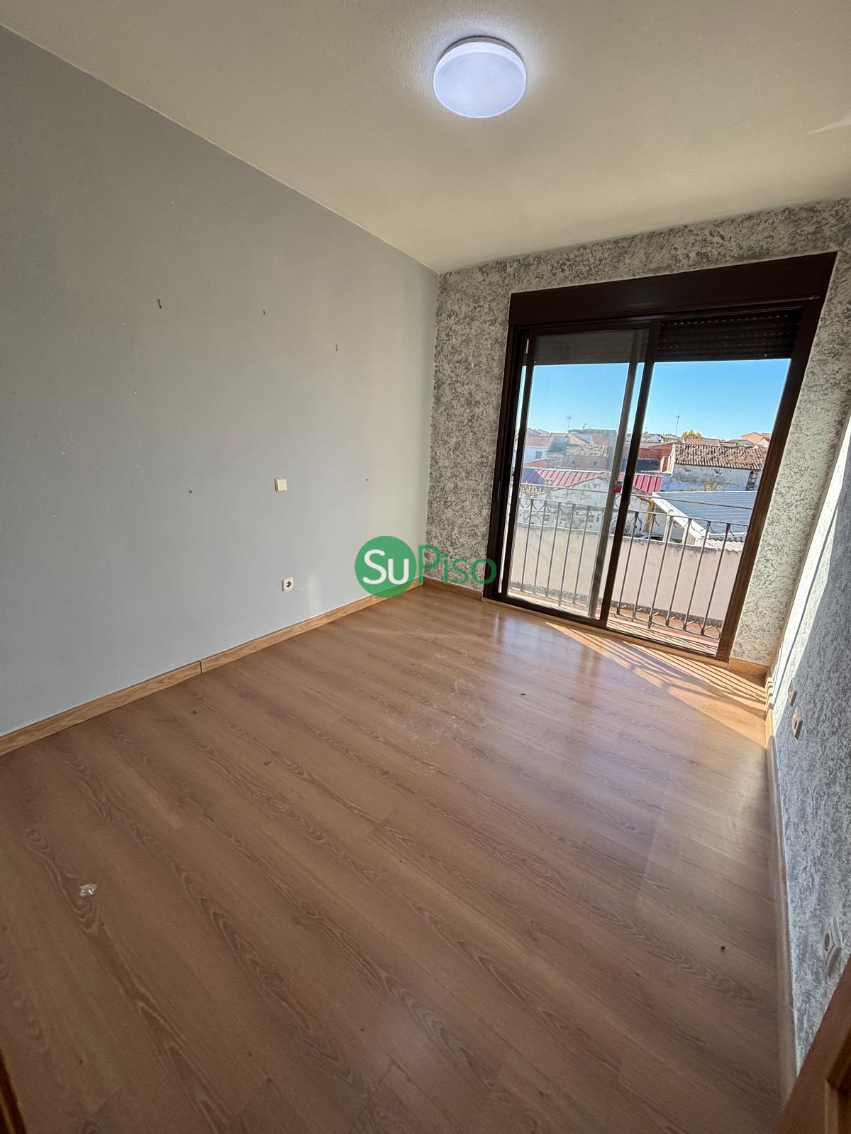 Venta de piso en Cedillo del Condado