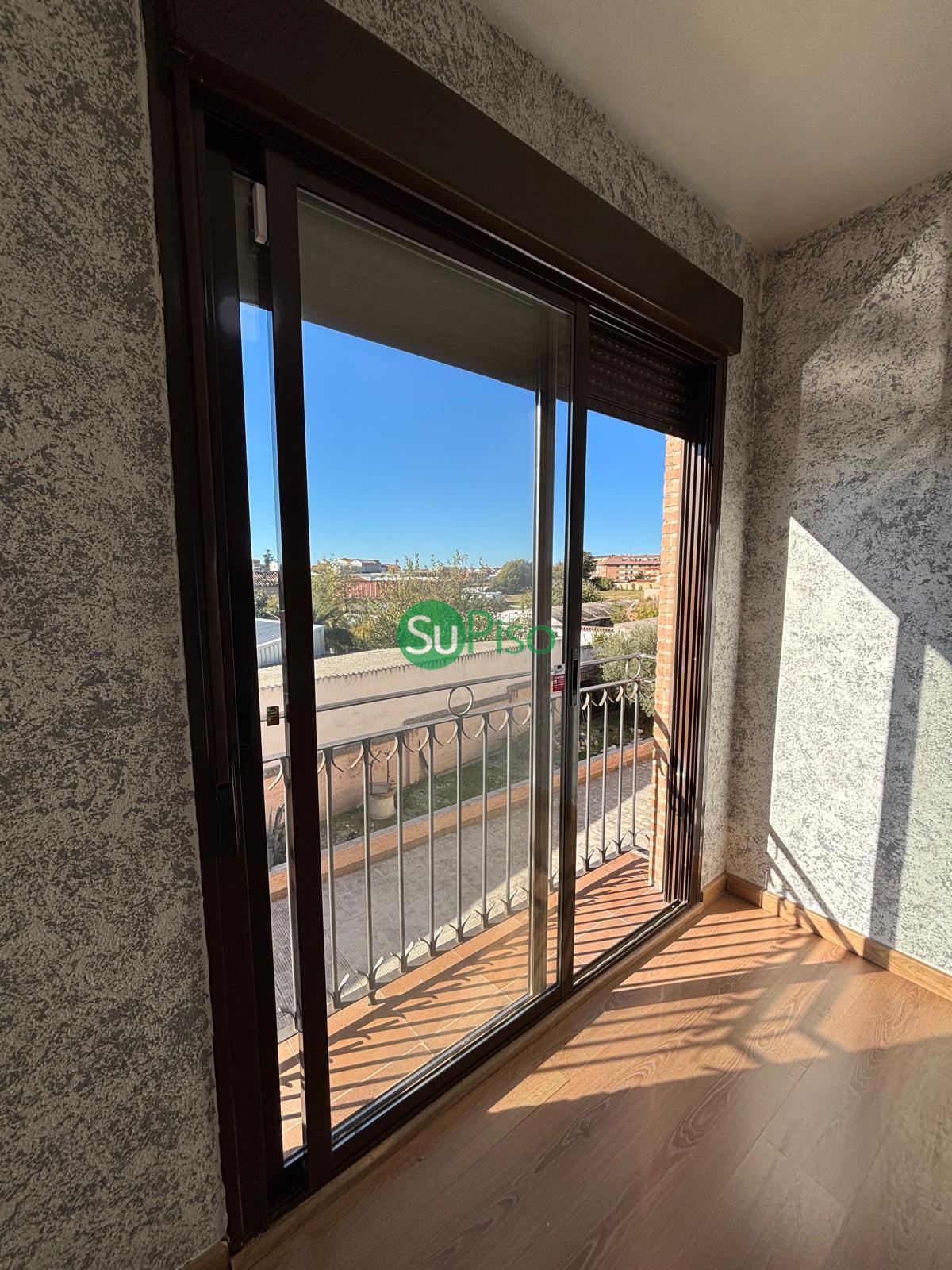 Venta de piso en Cedillo del Condado