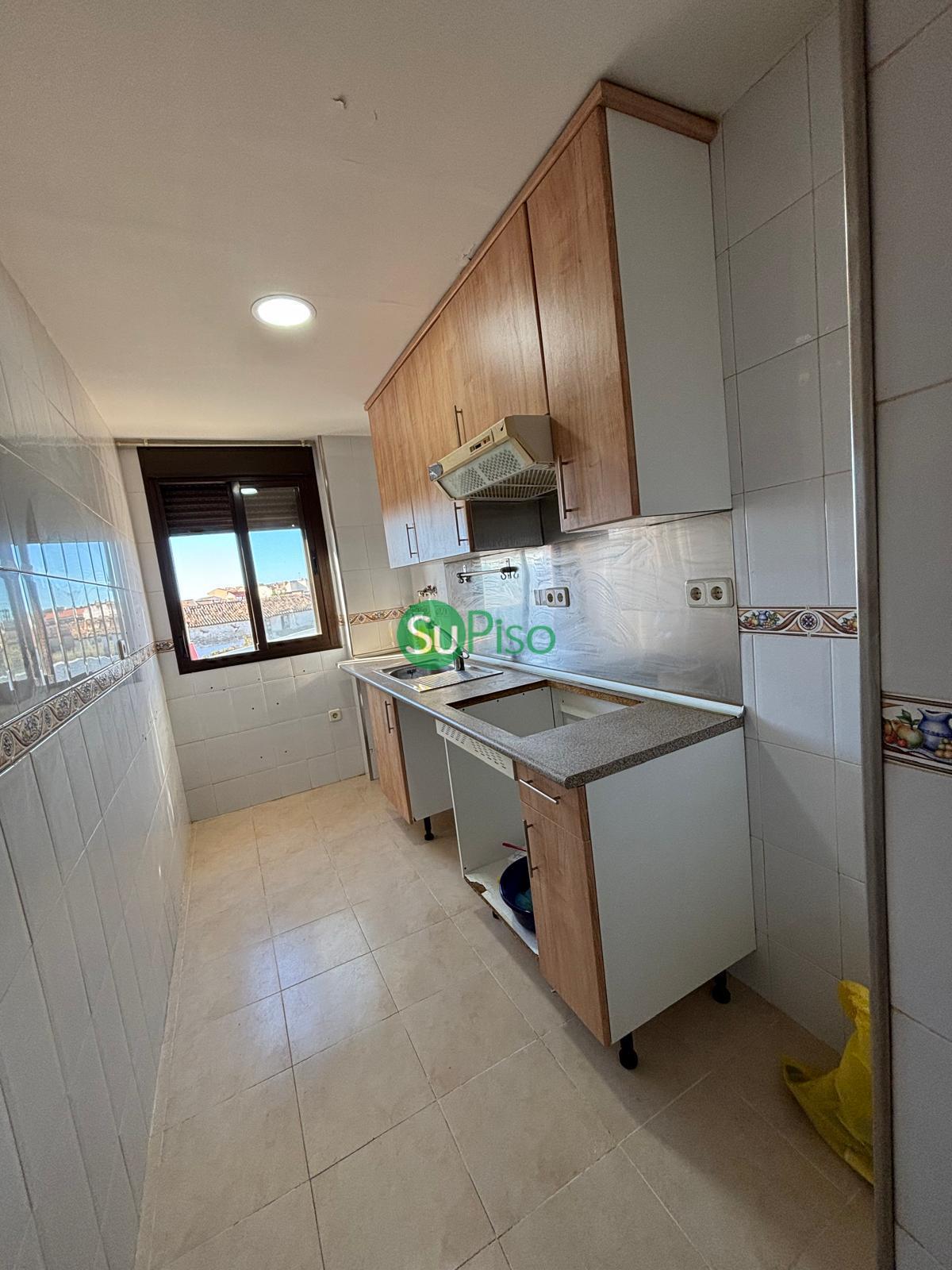 Venta de piso en Cedillo del Condado