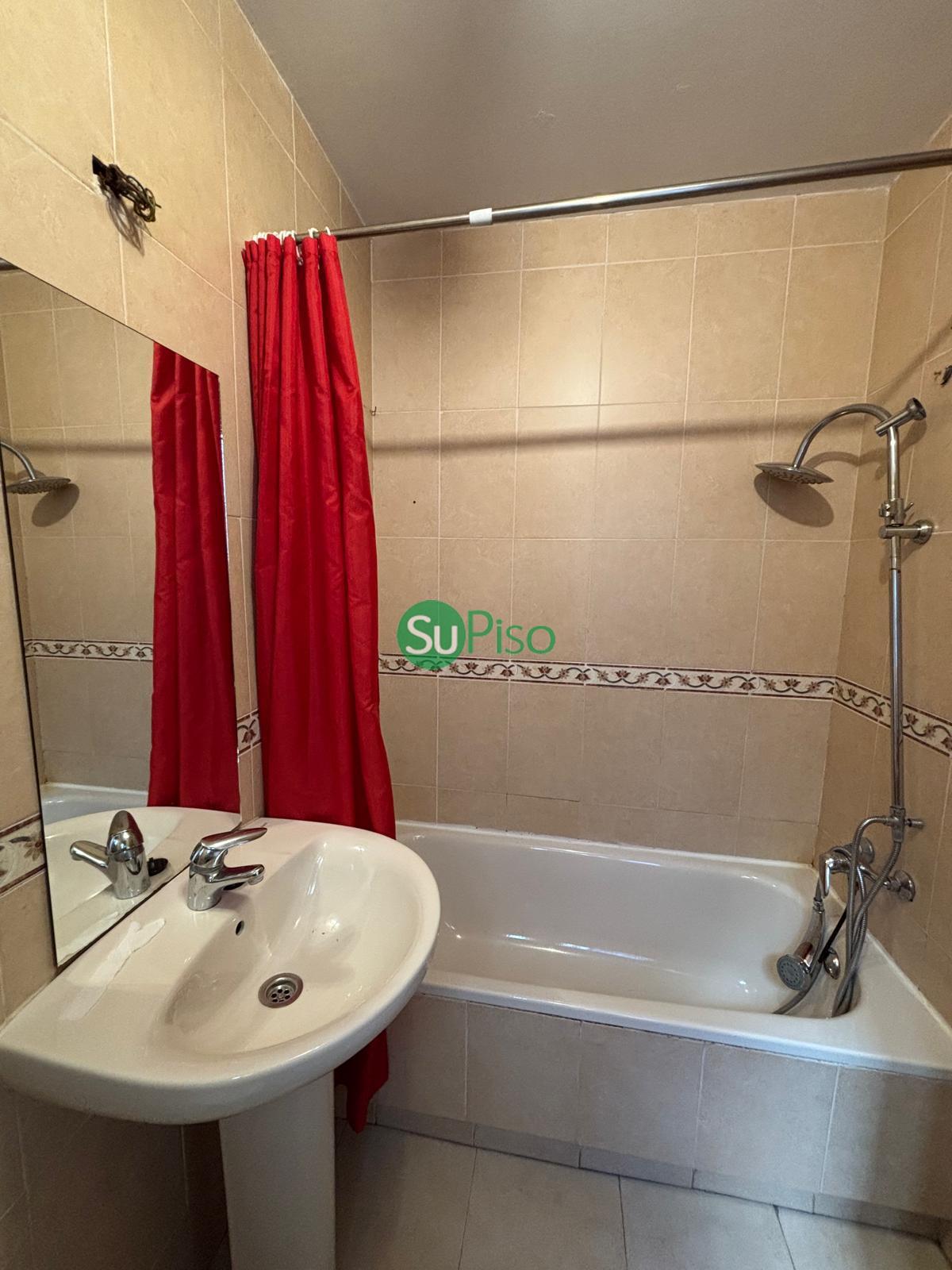 Venta de piso en Cedillo del Condado