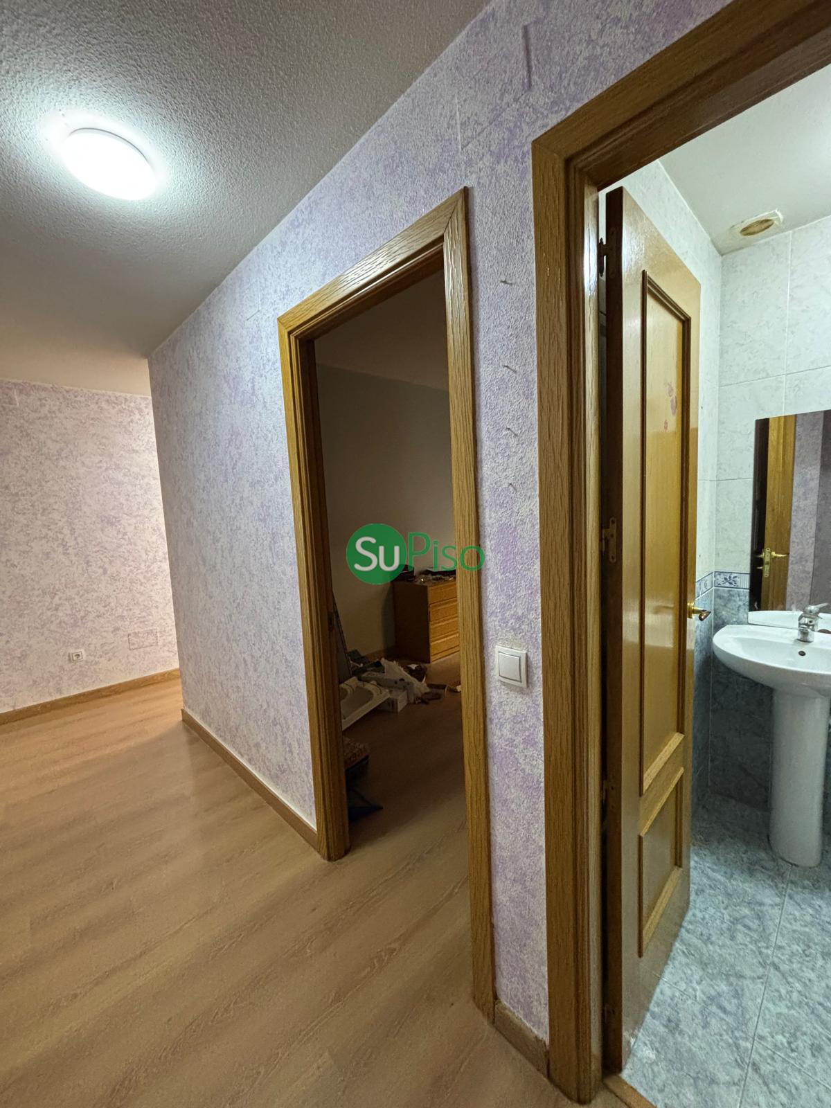 Venta de piso en Cedillo del Condado