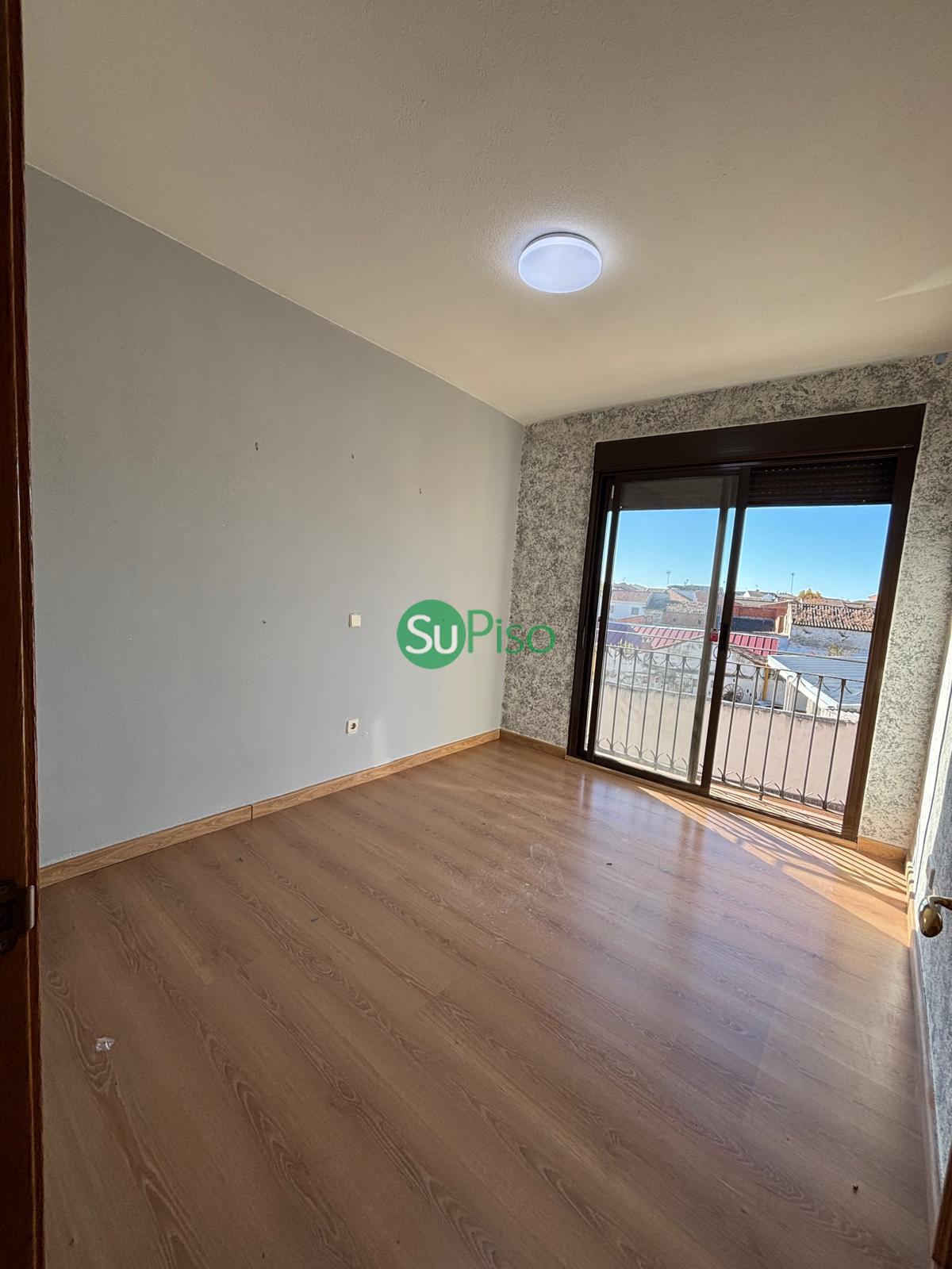 Venta de piso en Cedillo del Condado