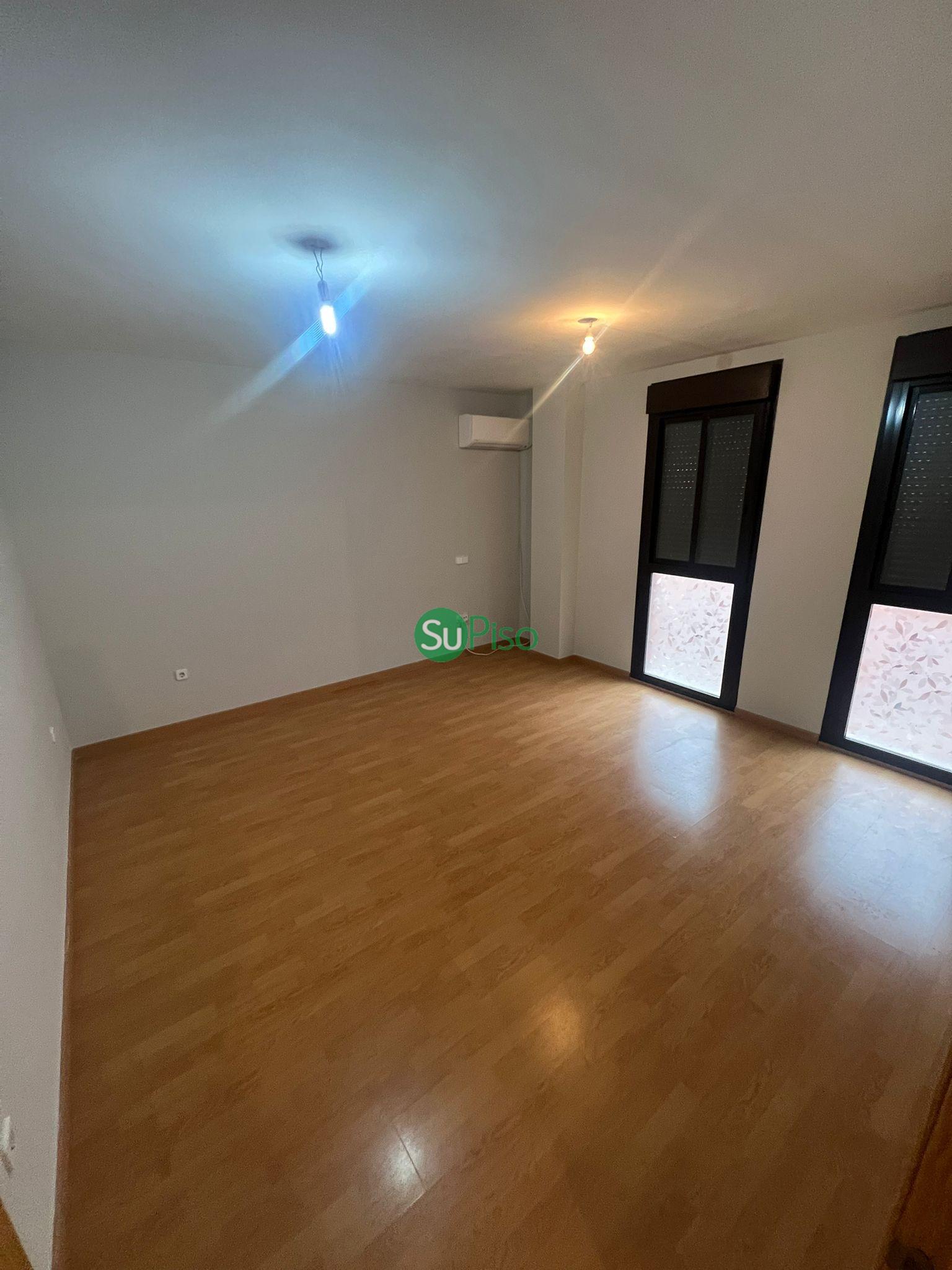 Alquiler de piso en Yuncler