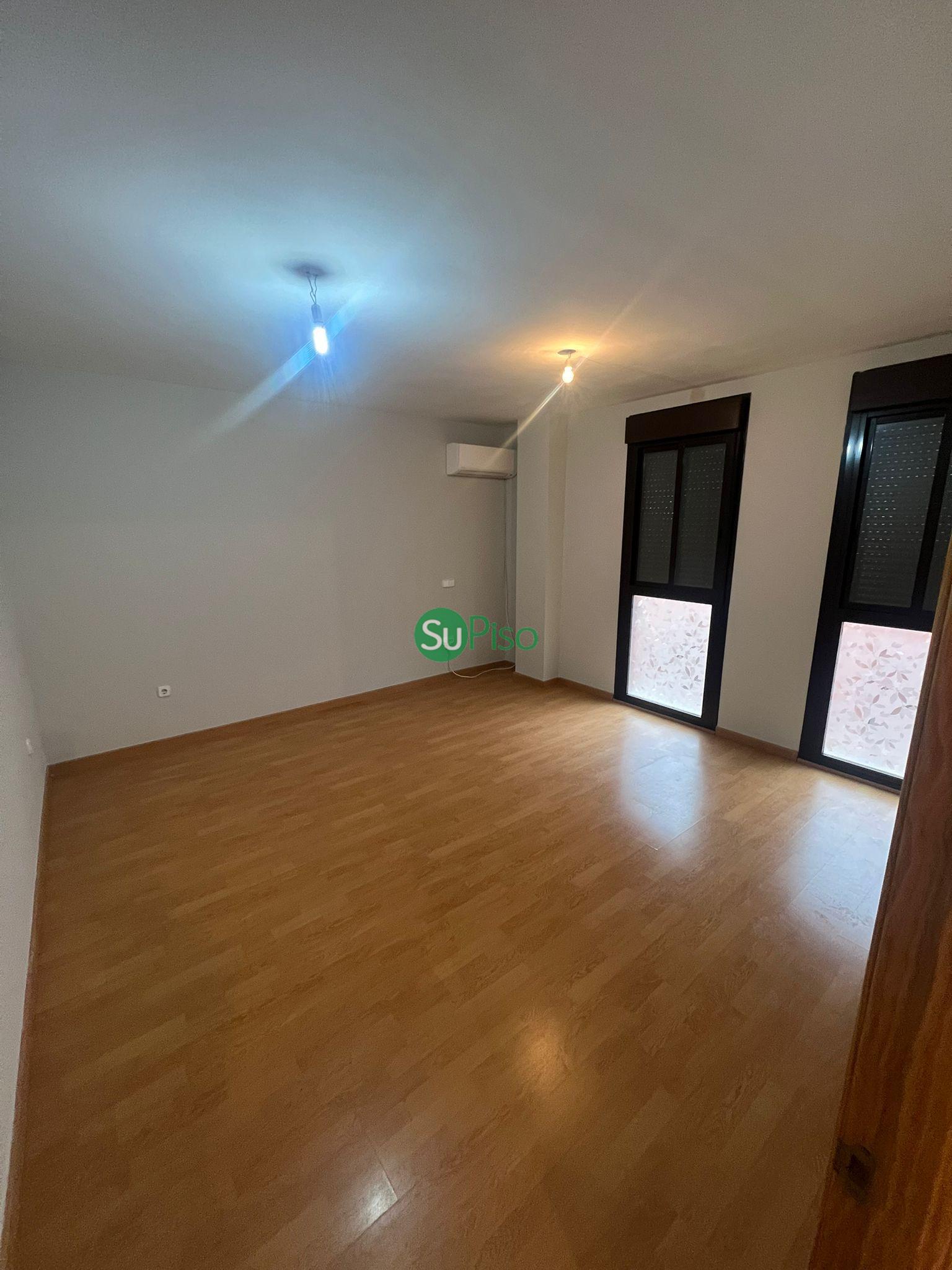 Alquiler de piso en Yuncler