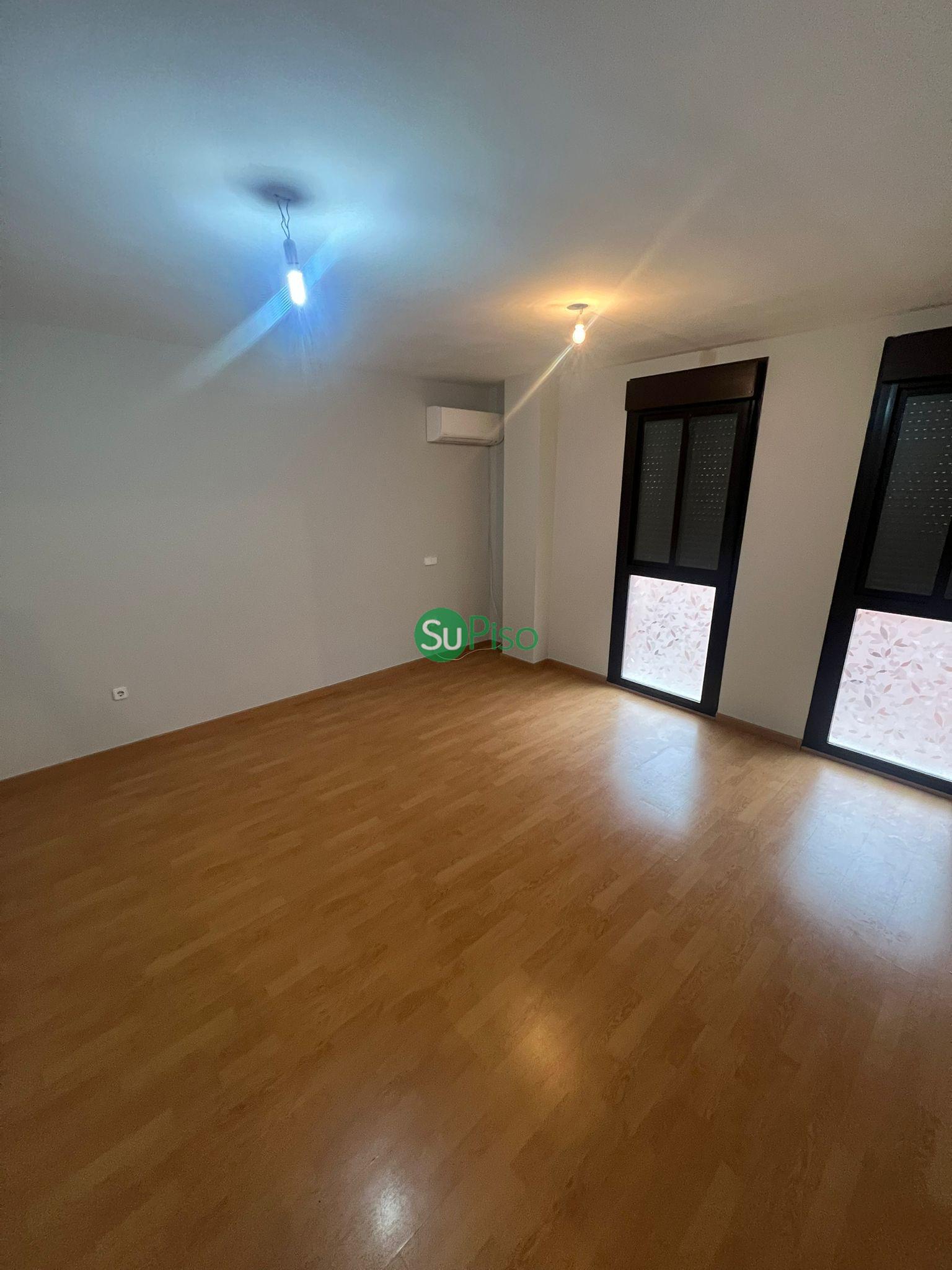 Alquiler de piso en Yuncler