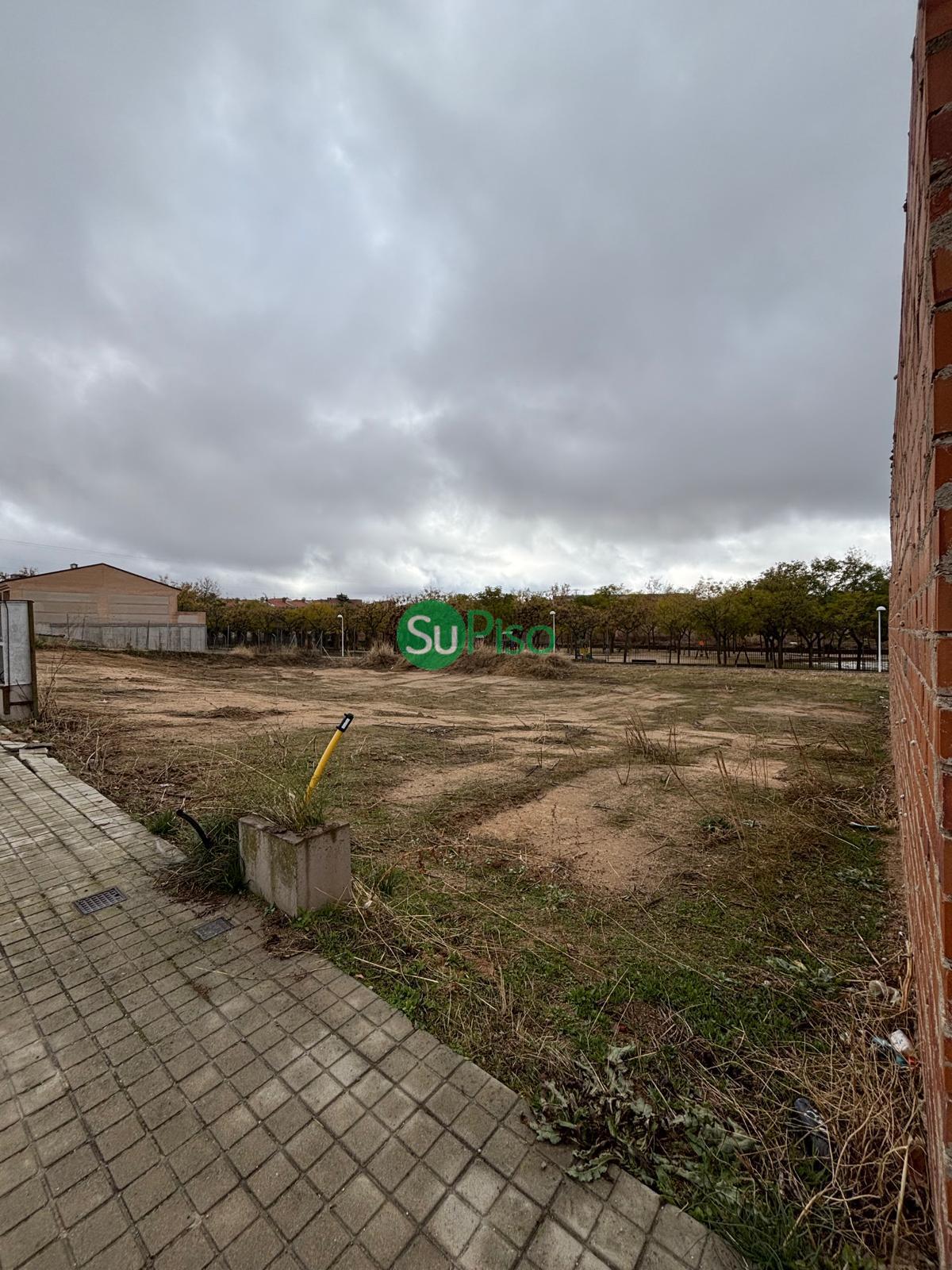 Venta de terreno en Bargas