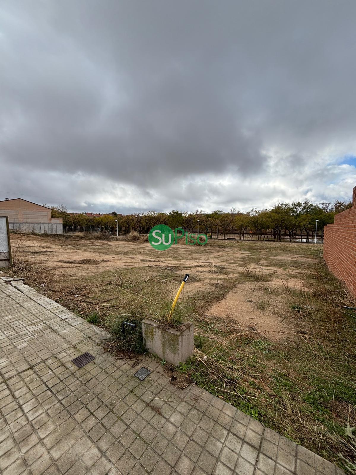 Venta de terreno en Bargas