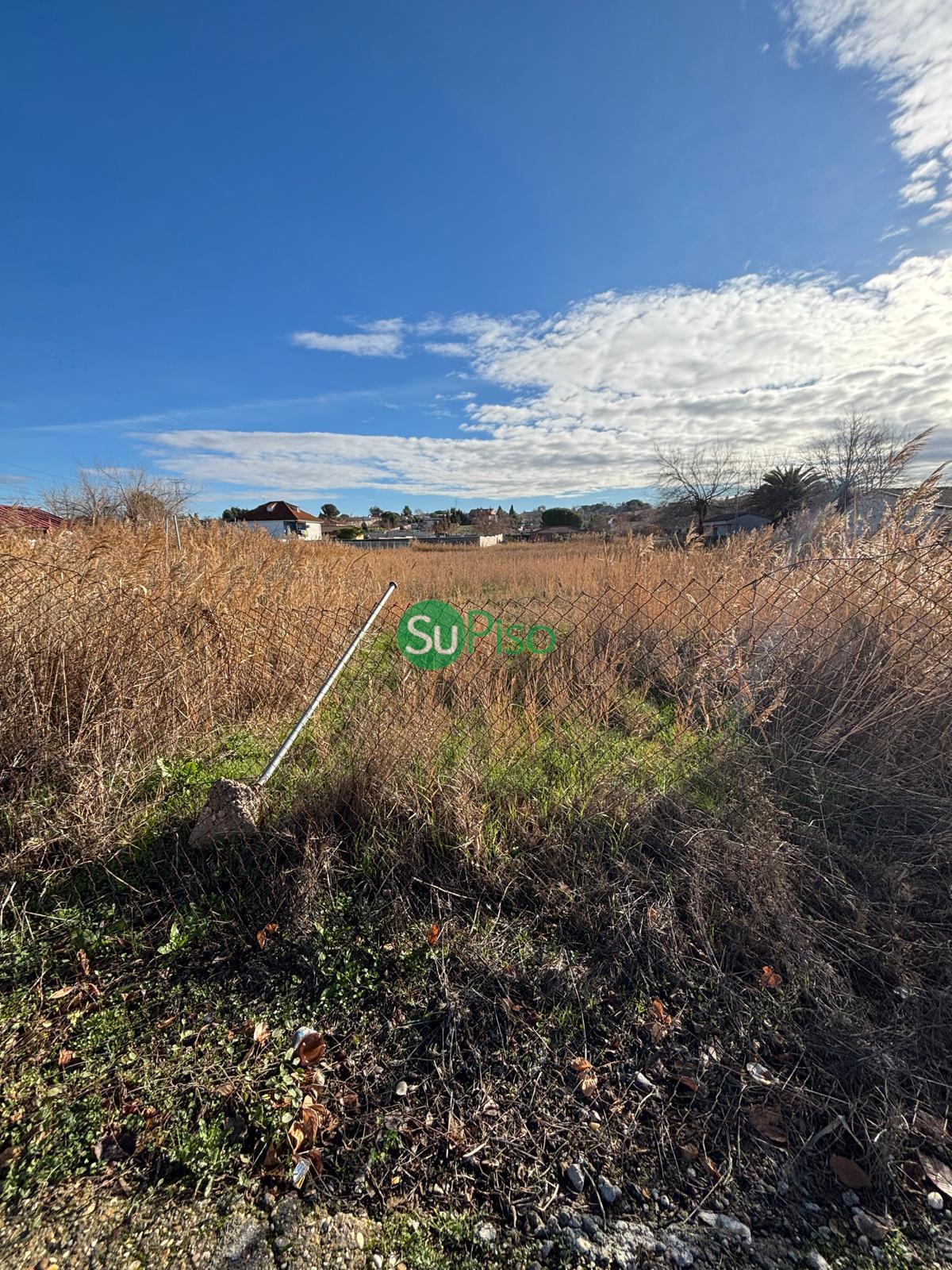 Venta de terreno en Yeles