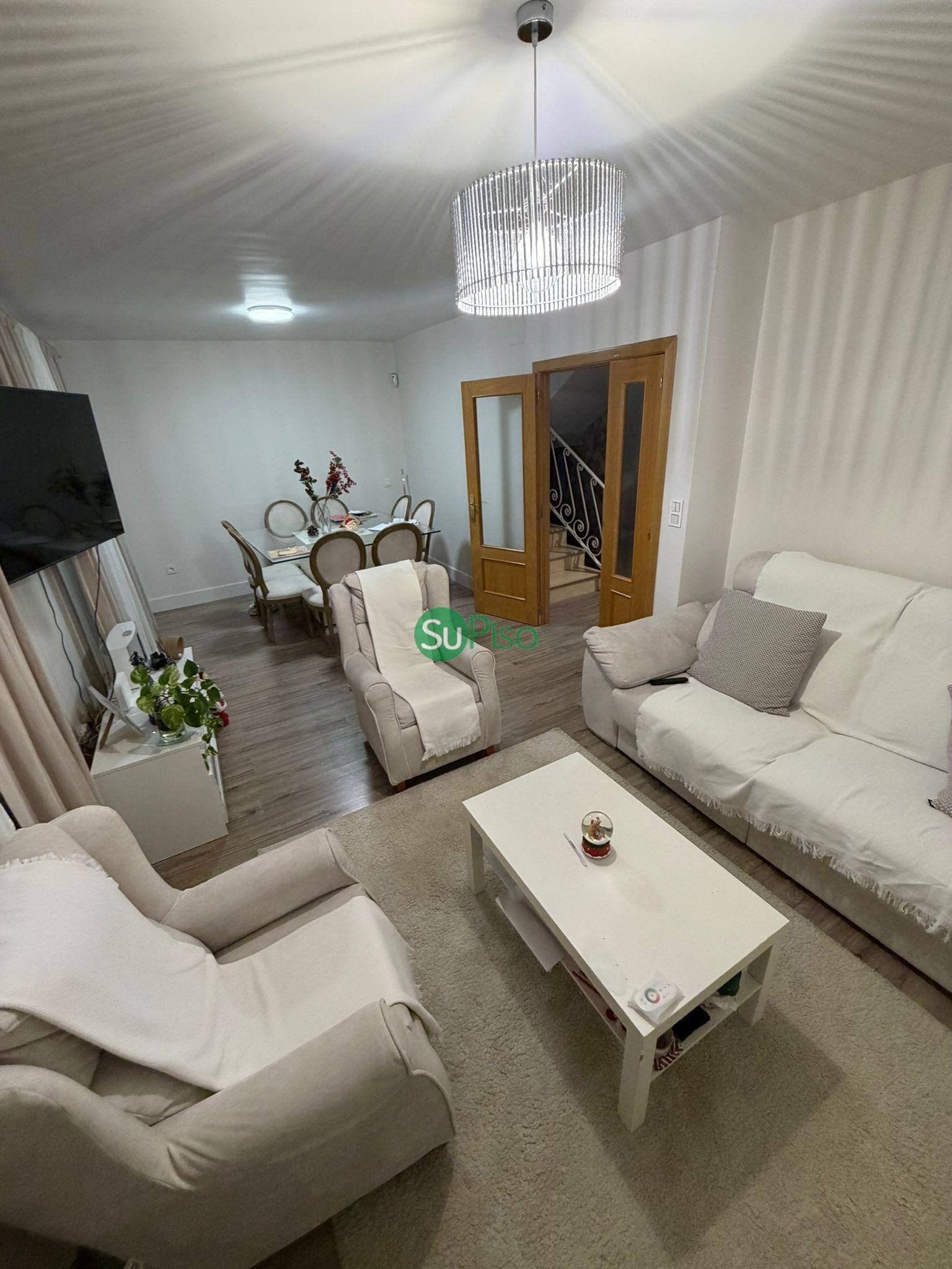 Venta de chalet en Yeles