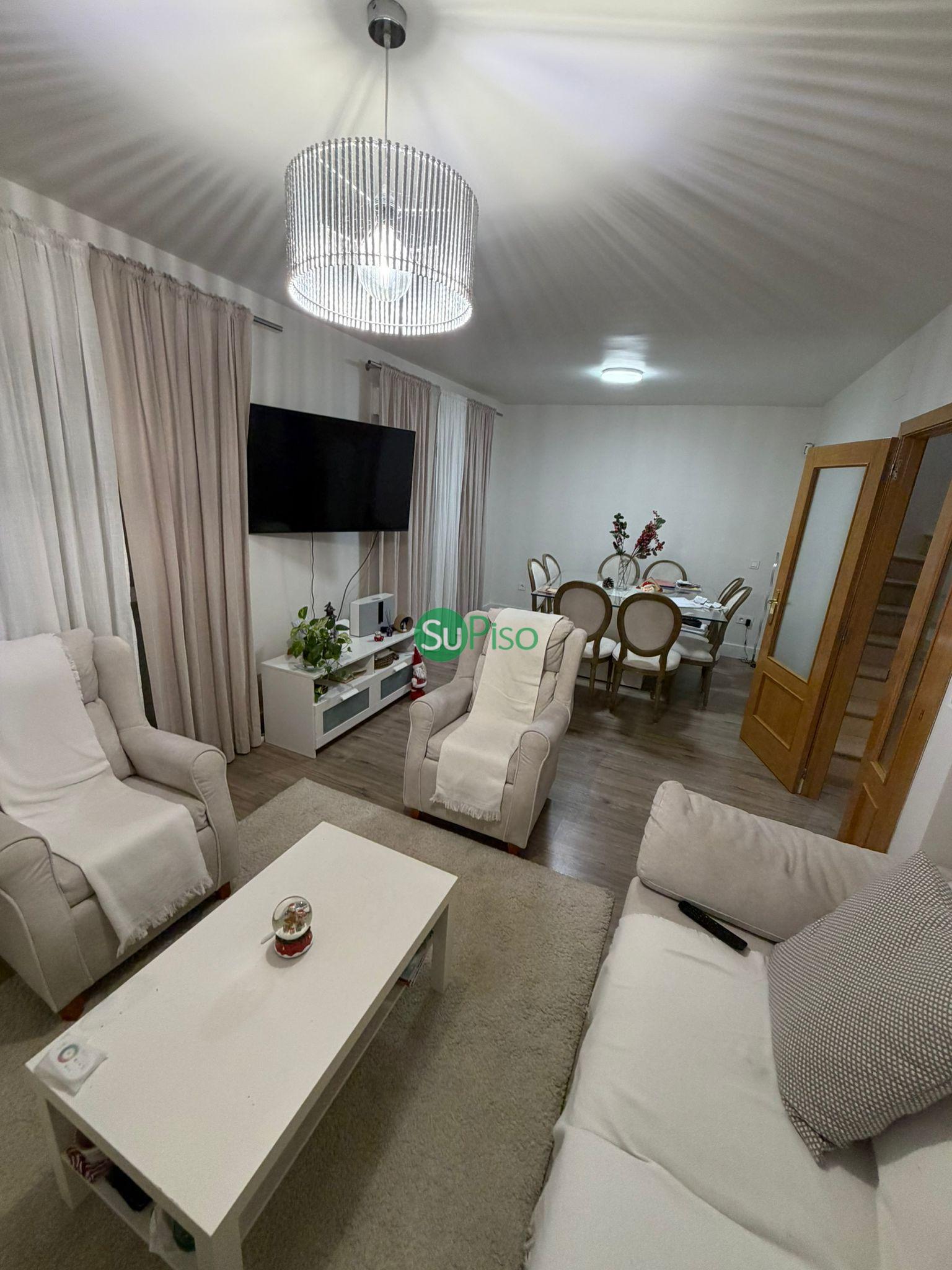 Venta de chalet en Yeles