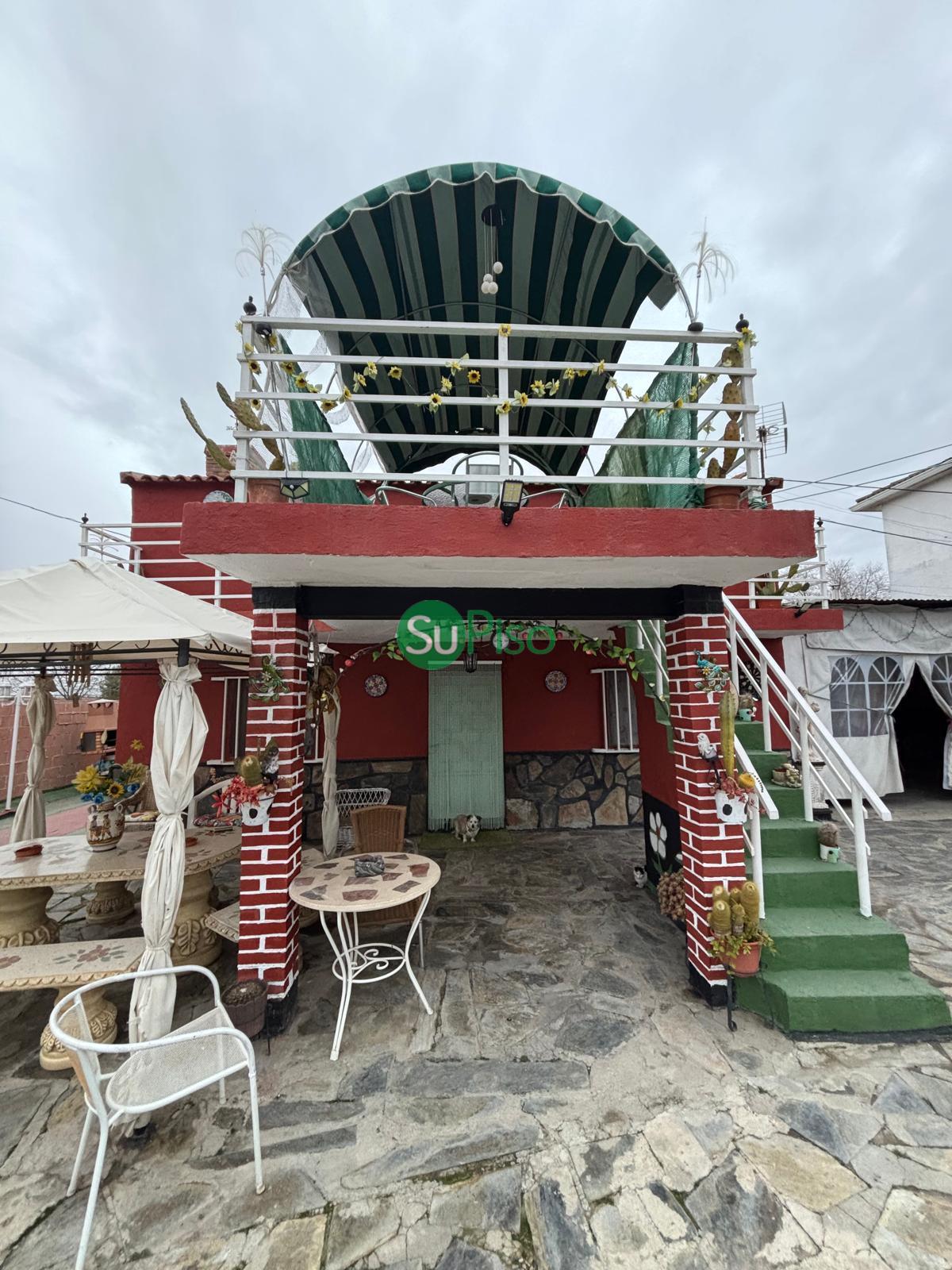 For sale of house in Yeles