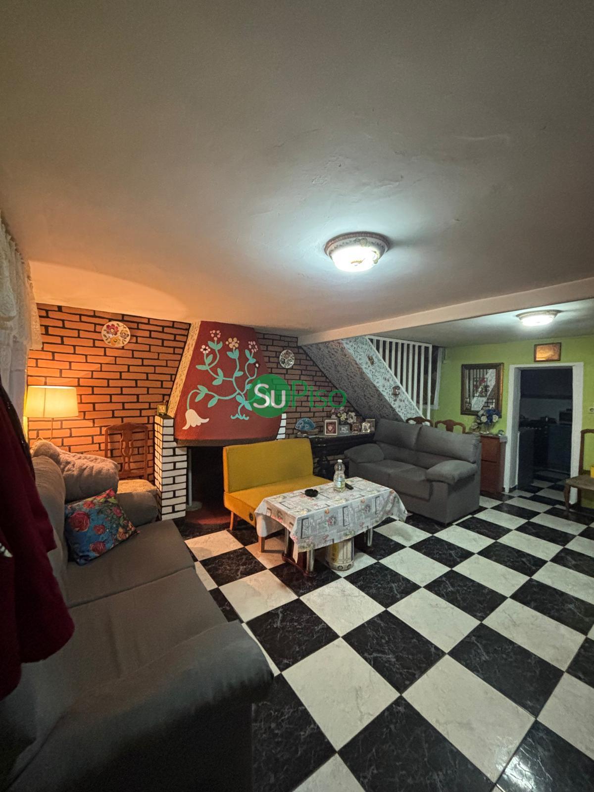 For sale of house in Yeles