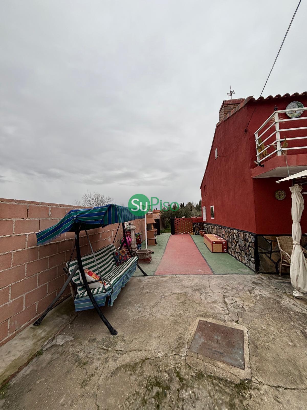 For sale of house in Yeles