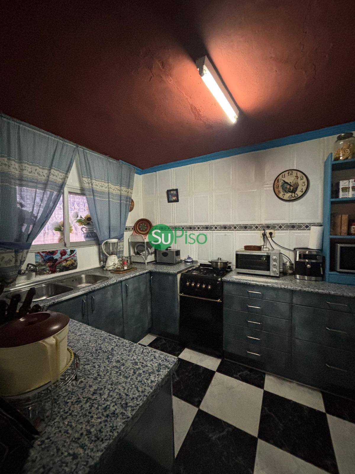 For sale of house in Yeles