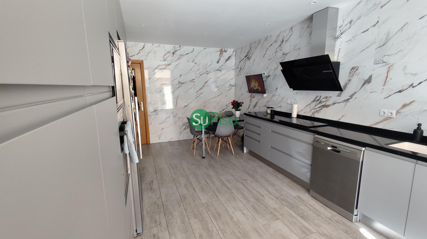 Venta de chalet en Yeles