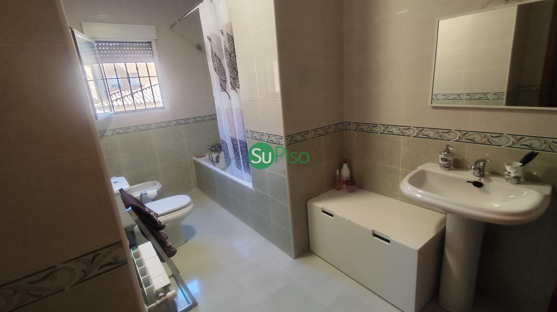 Venta de chalet en Yeles