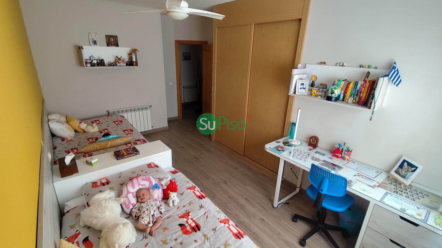 Venta de chalet en Yeles