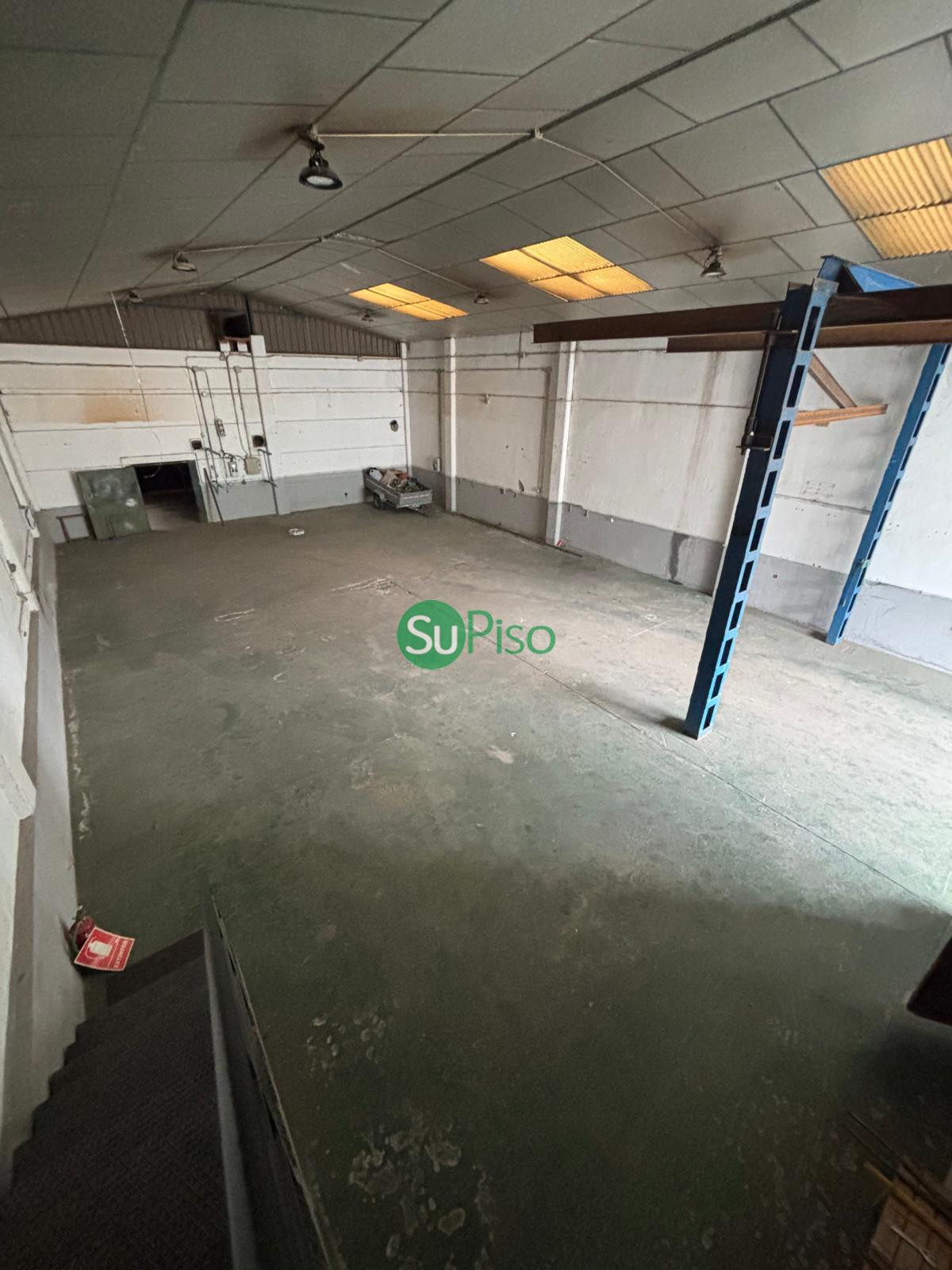 Venta de nave en Ugena