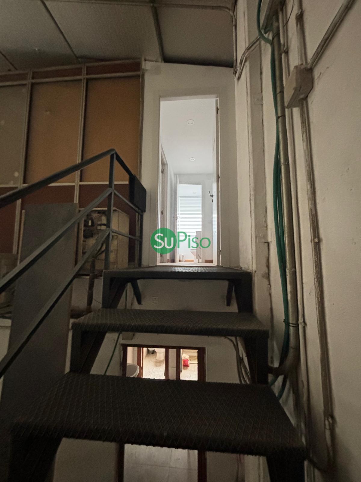 Venta de nave en Ugena