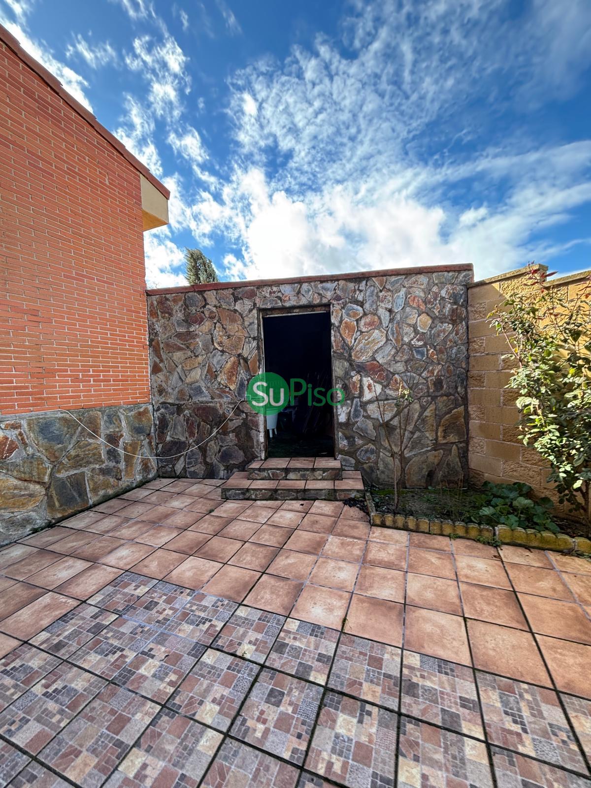 Venta de chalet en Yeles