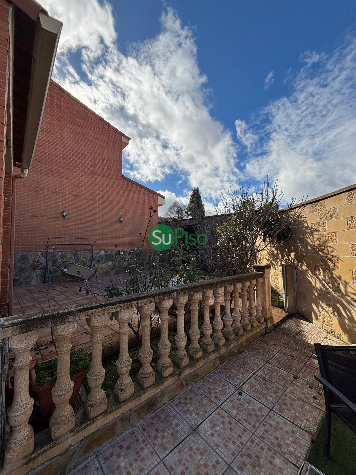 Venta de chalet en Yeles