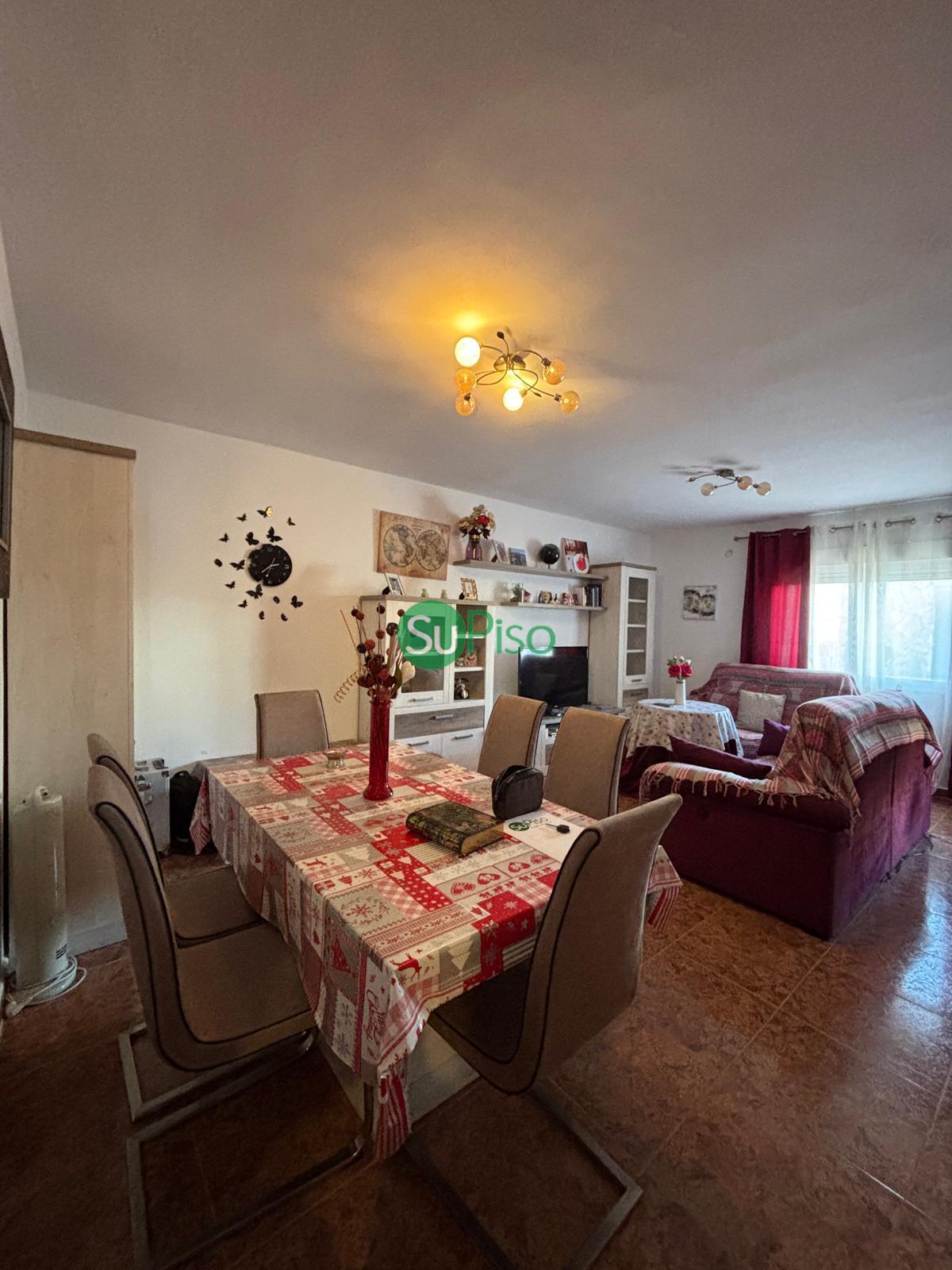 Venta de chalet en Yeles