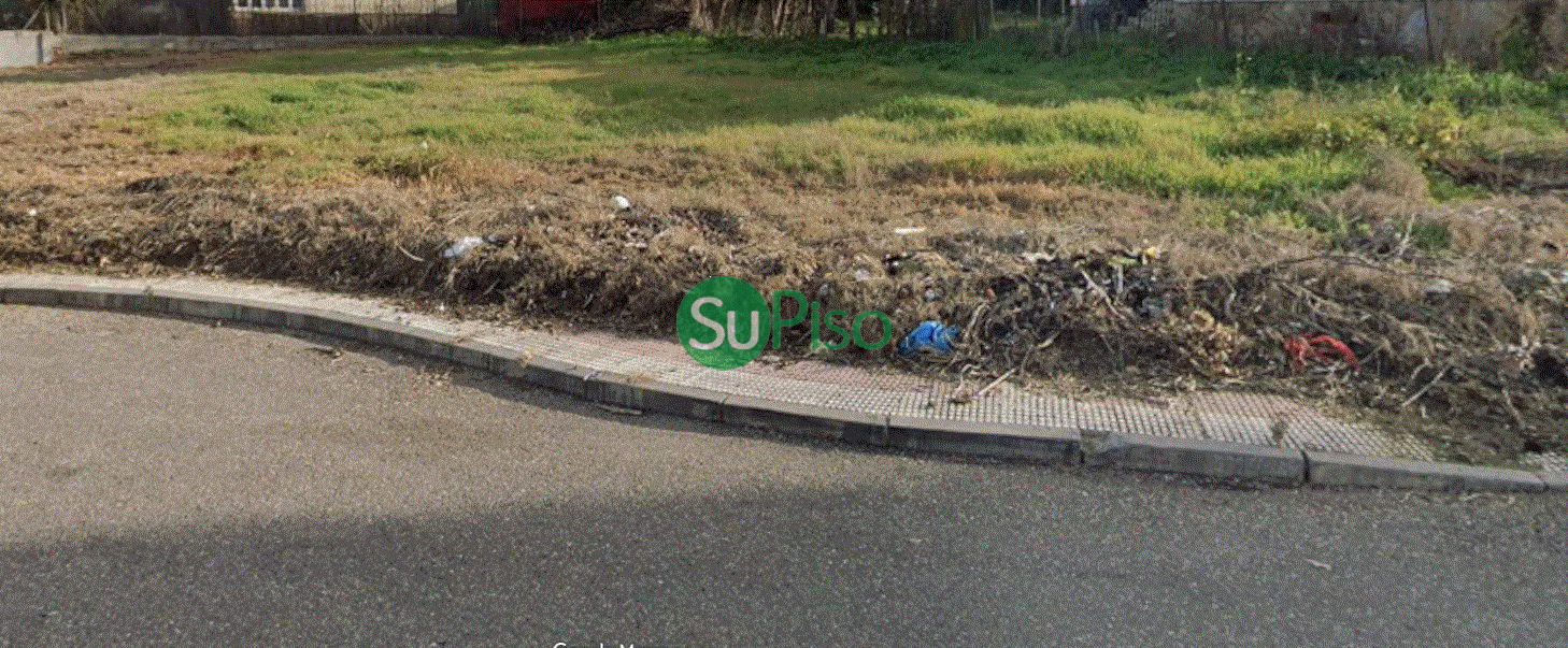 Venta de terreno en Carranque