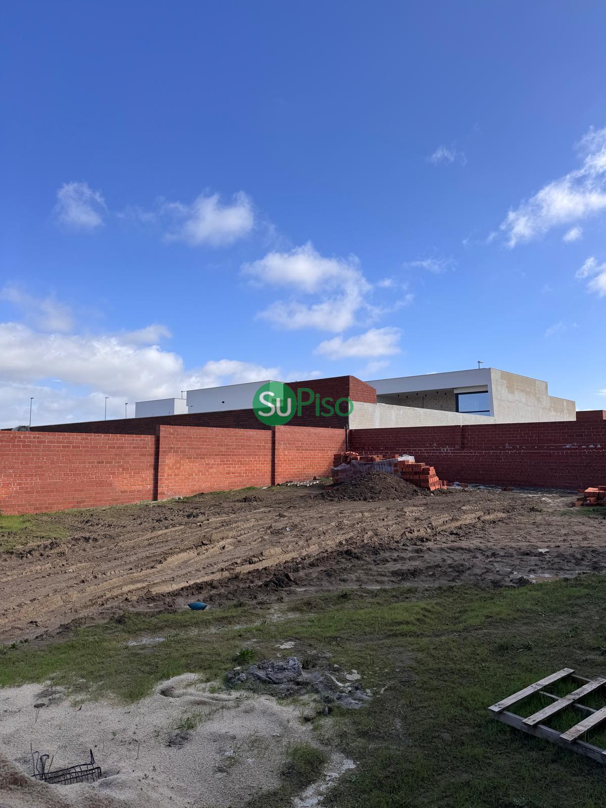 Venta de terreno en Yunclillos