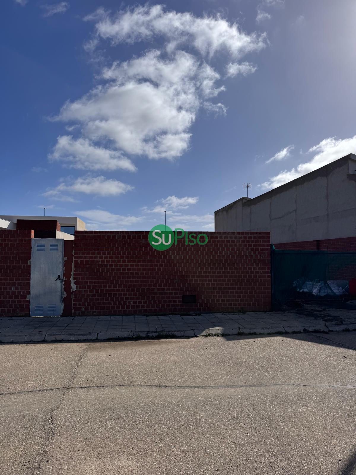 Venta de terreno en Yunclillos