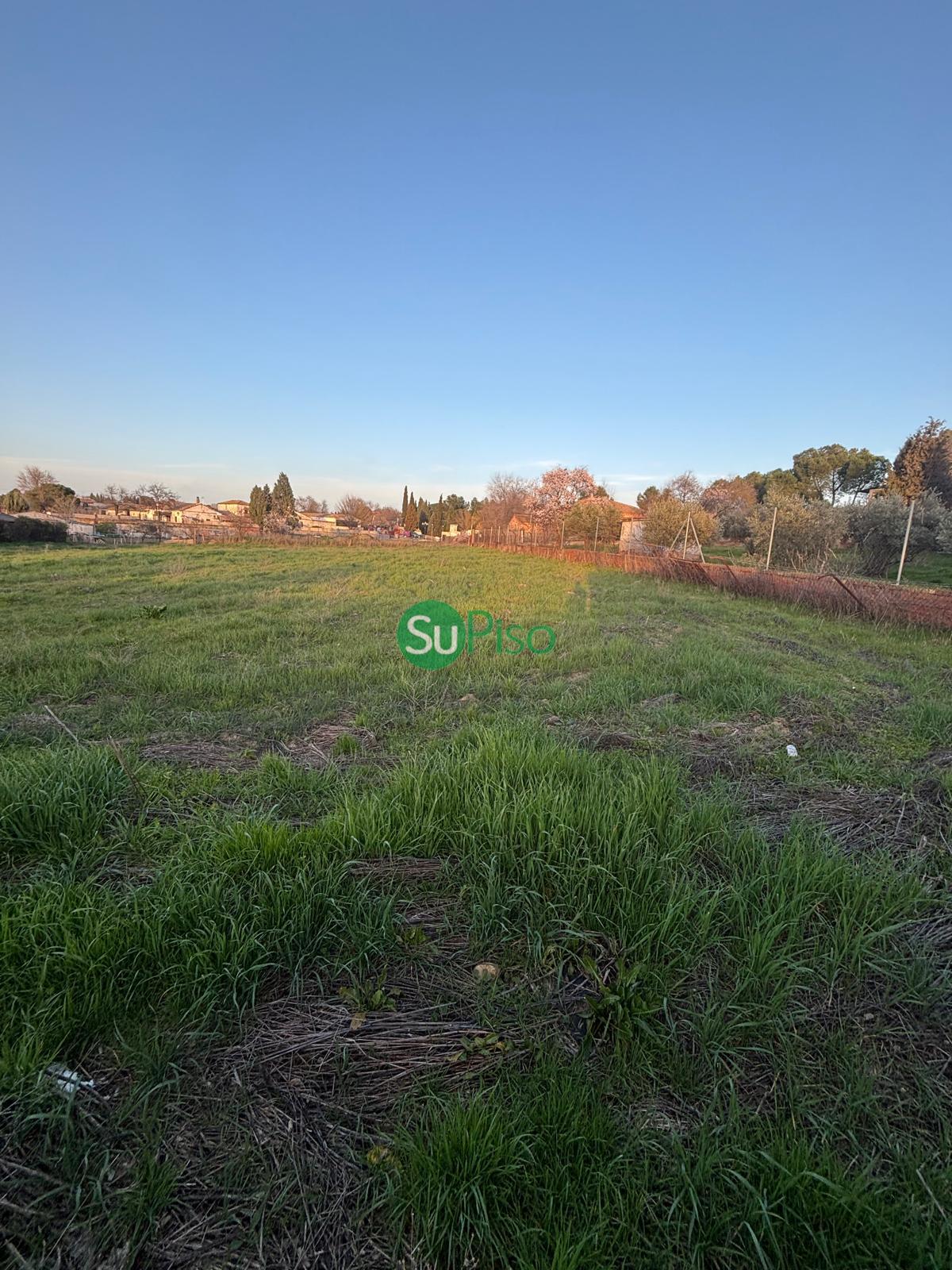 Venta de terreno en Yeles