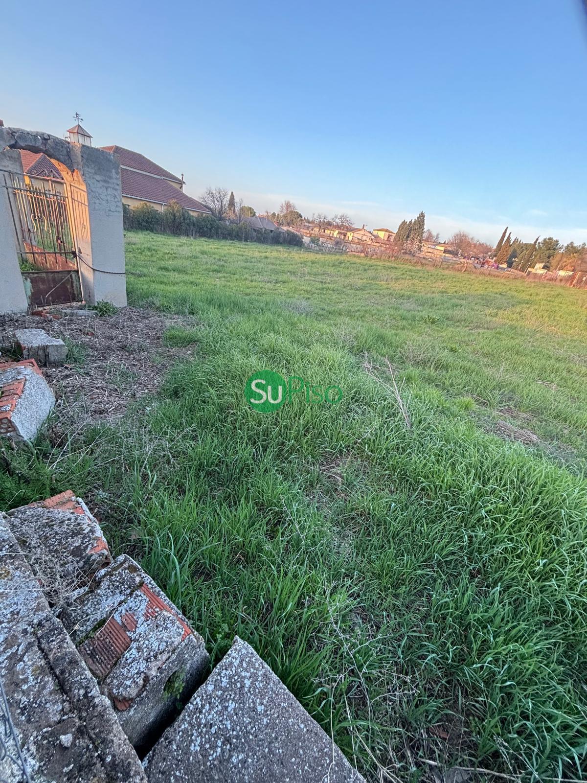 Venta de terreno en Yeles