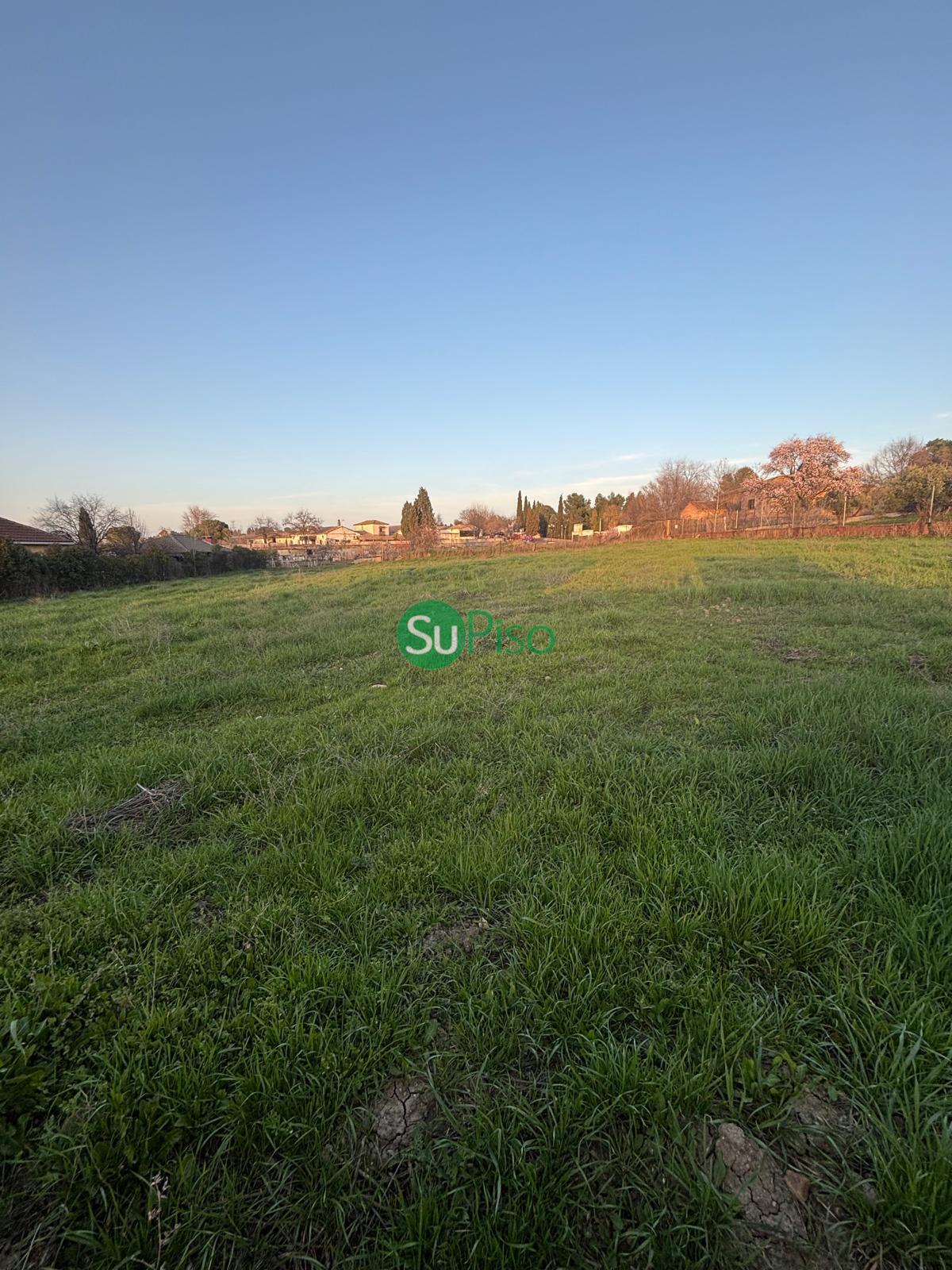 Venta de terreno en Yeles