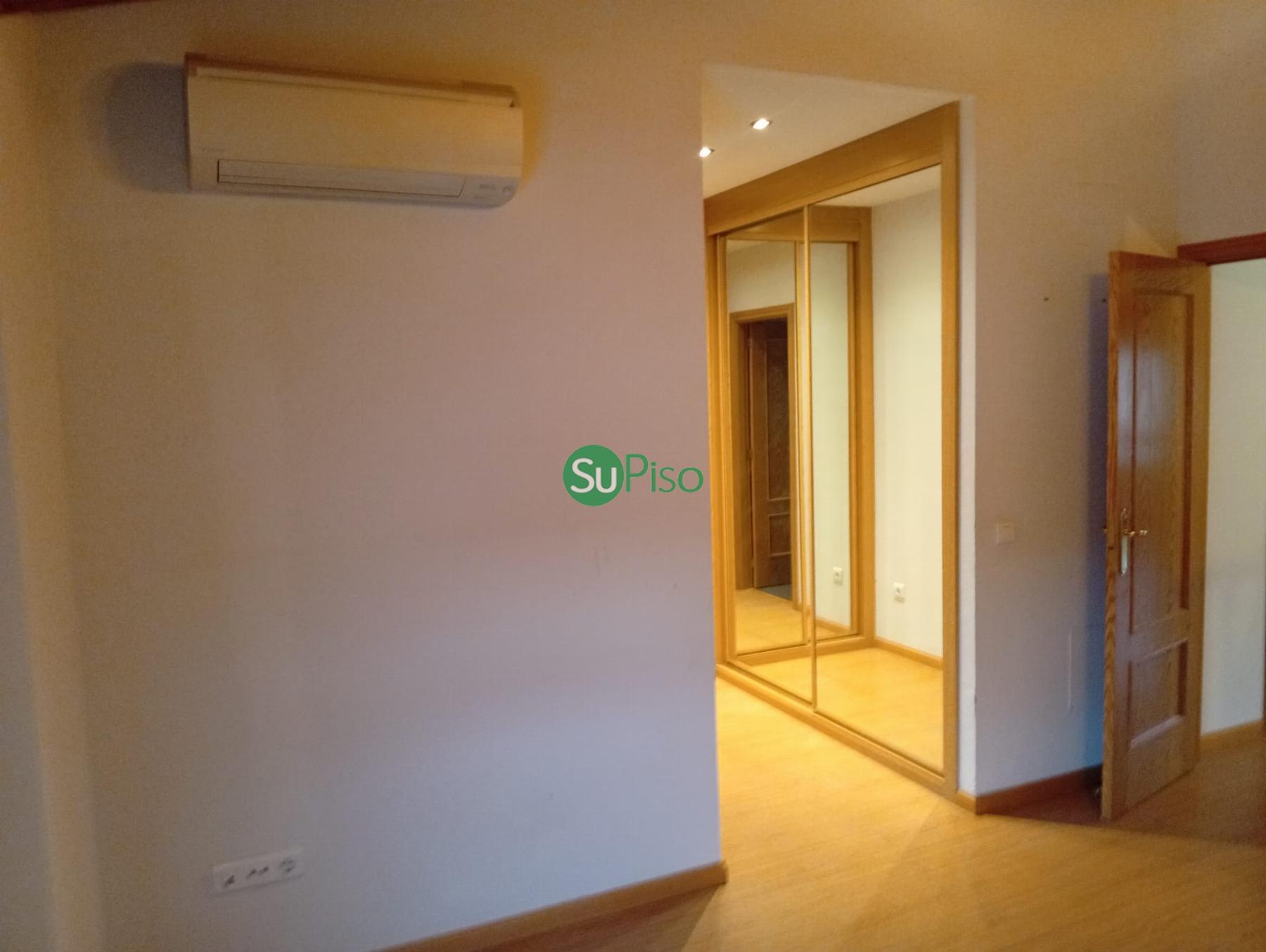 Venta de chalet en El Viso de San Juan