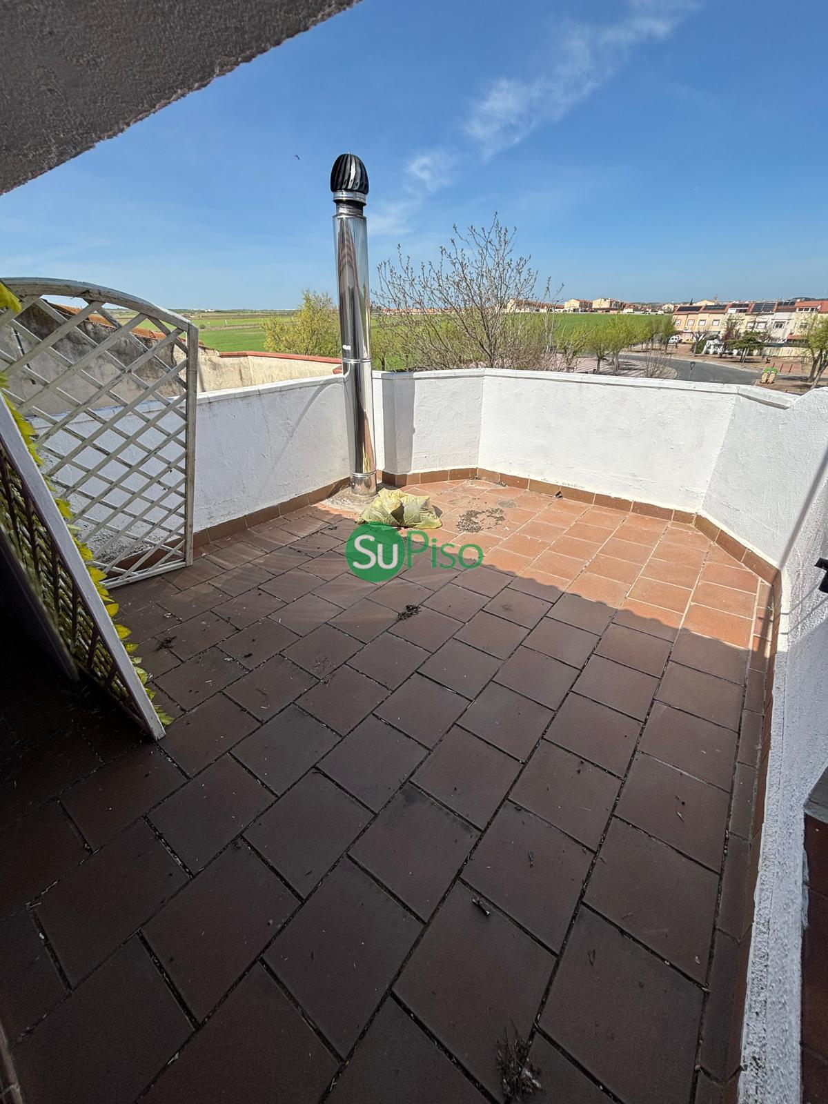 Venta de chalet en Magán