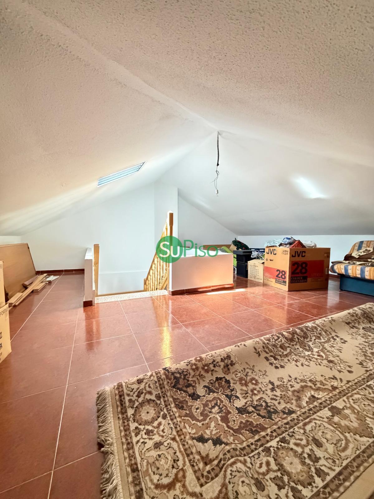 Venta de chalet en Yeles