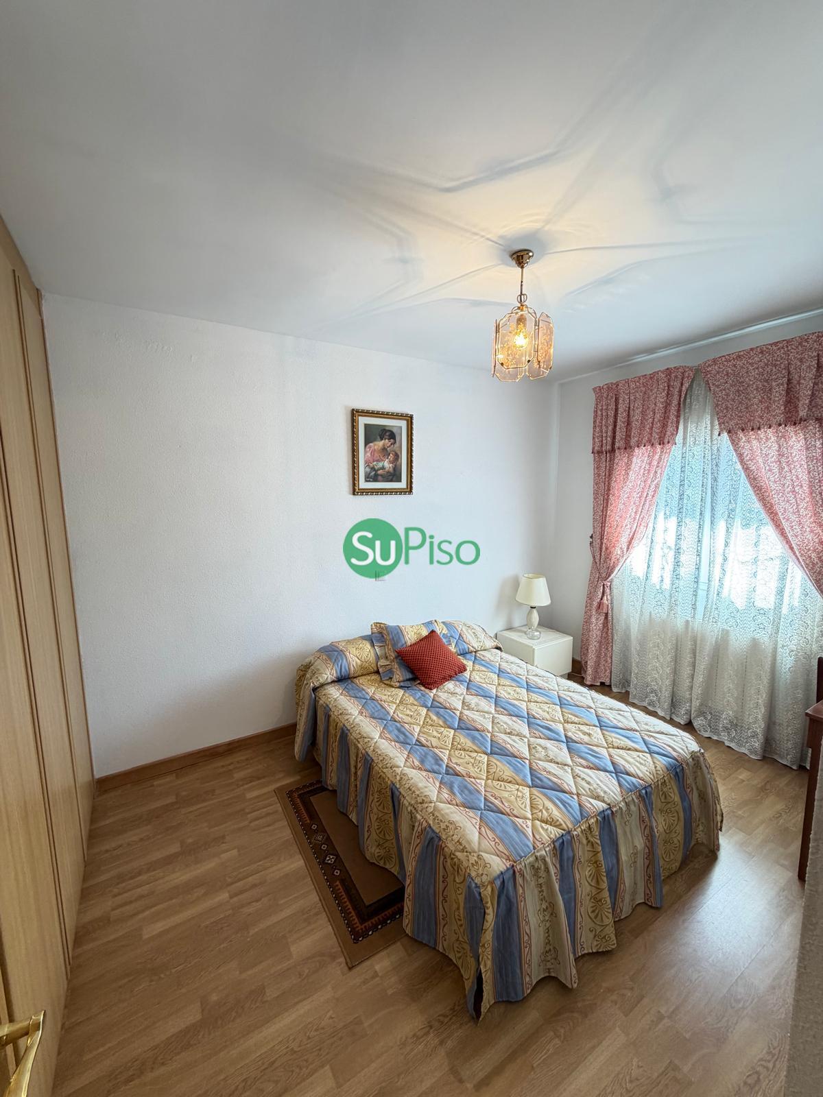 Venta de chalet en Yeles