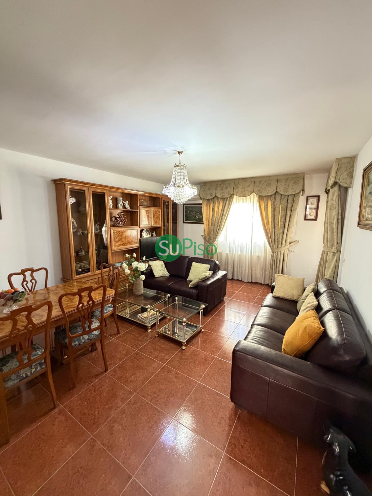 Venta de chalet en Yeles