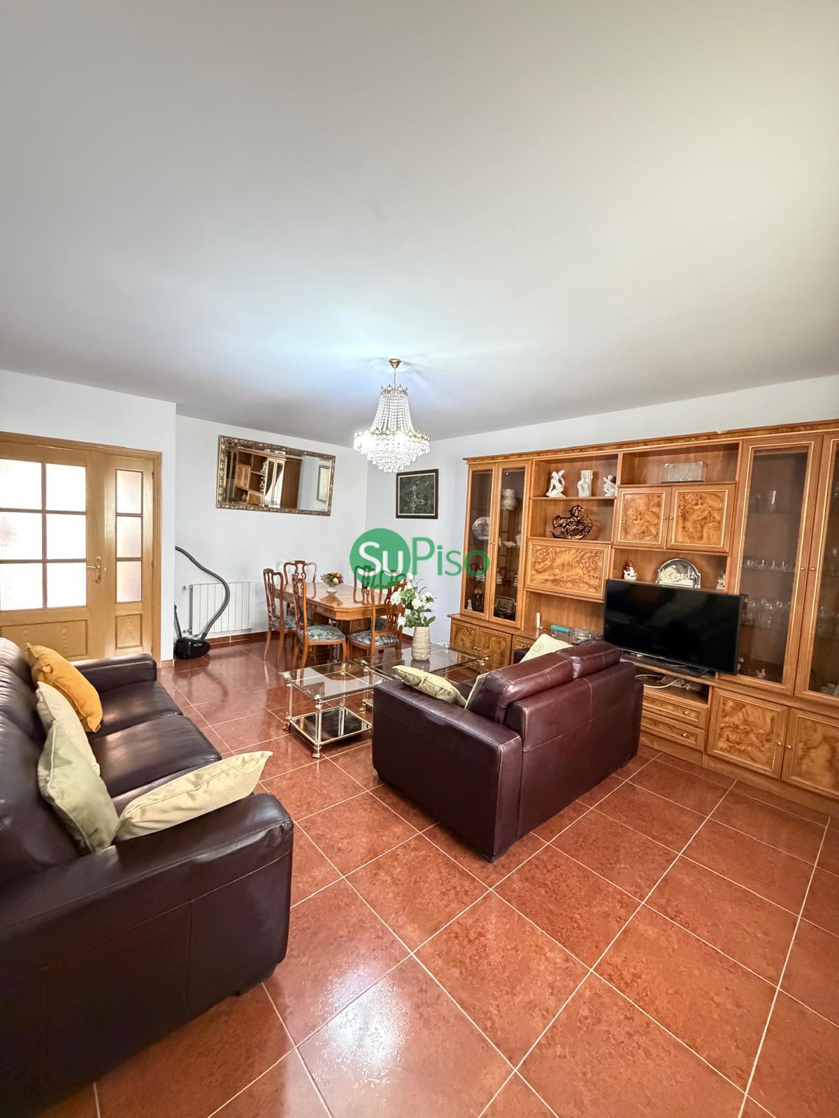 Venta de chalet en Yeles