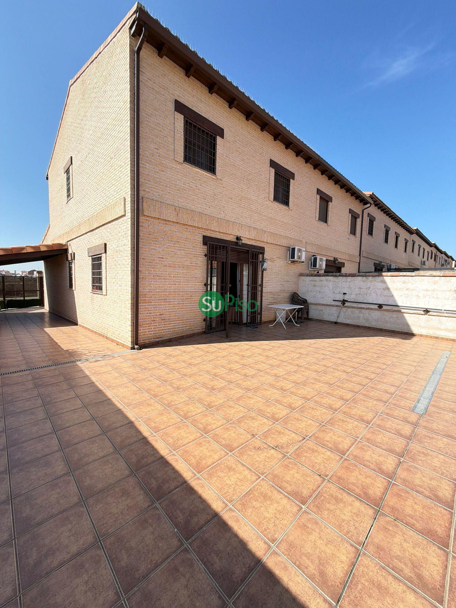 Venta de chalet en Yuncos